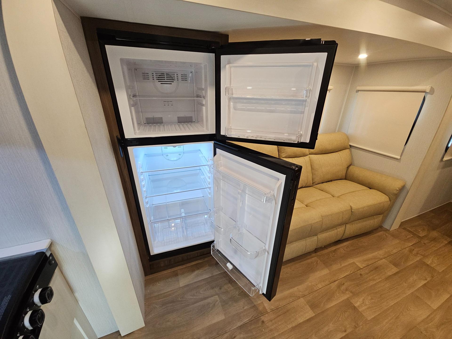 2026 Winnebago 2026 Winnebago Access - thumbnail 7