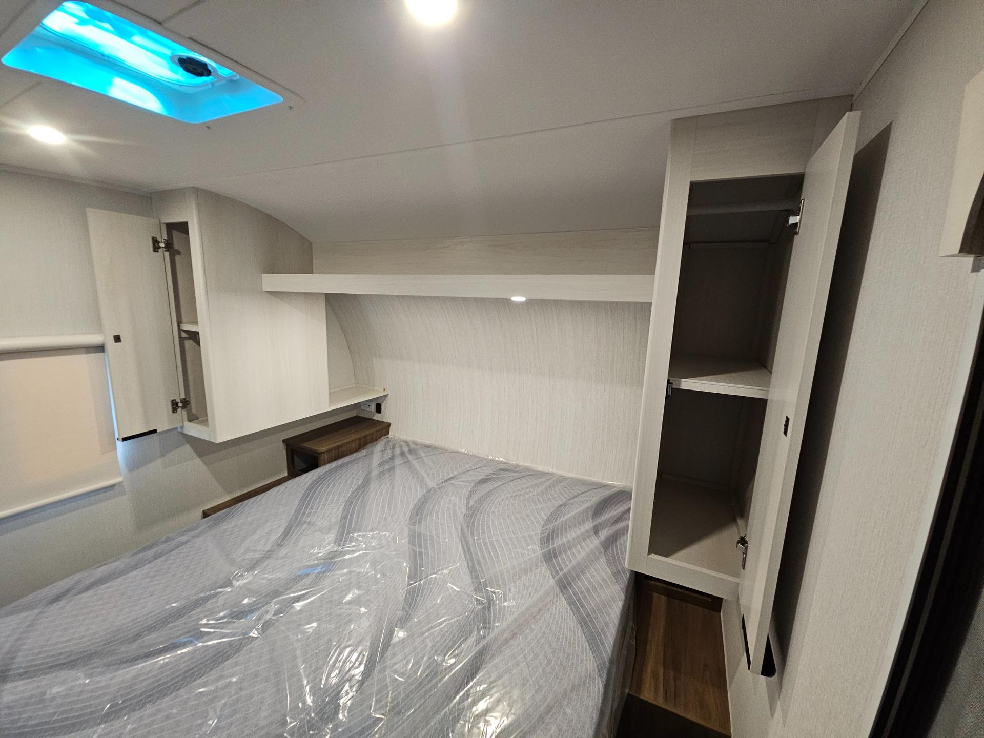 2026 Winnebago 2026 Winnebago Access - thumbnail 30