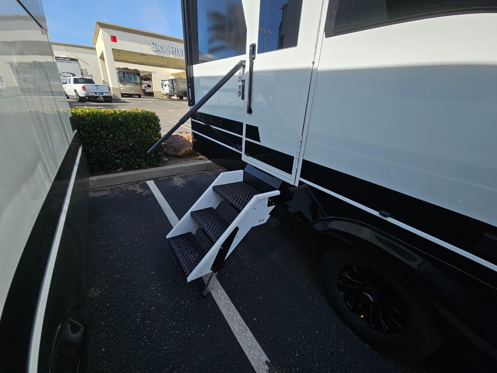 2026 Brinkley RV 2026 Brinkley RV Model I - thumbnail 40