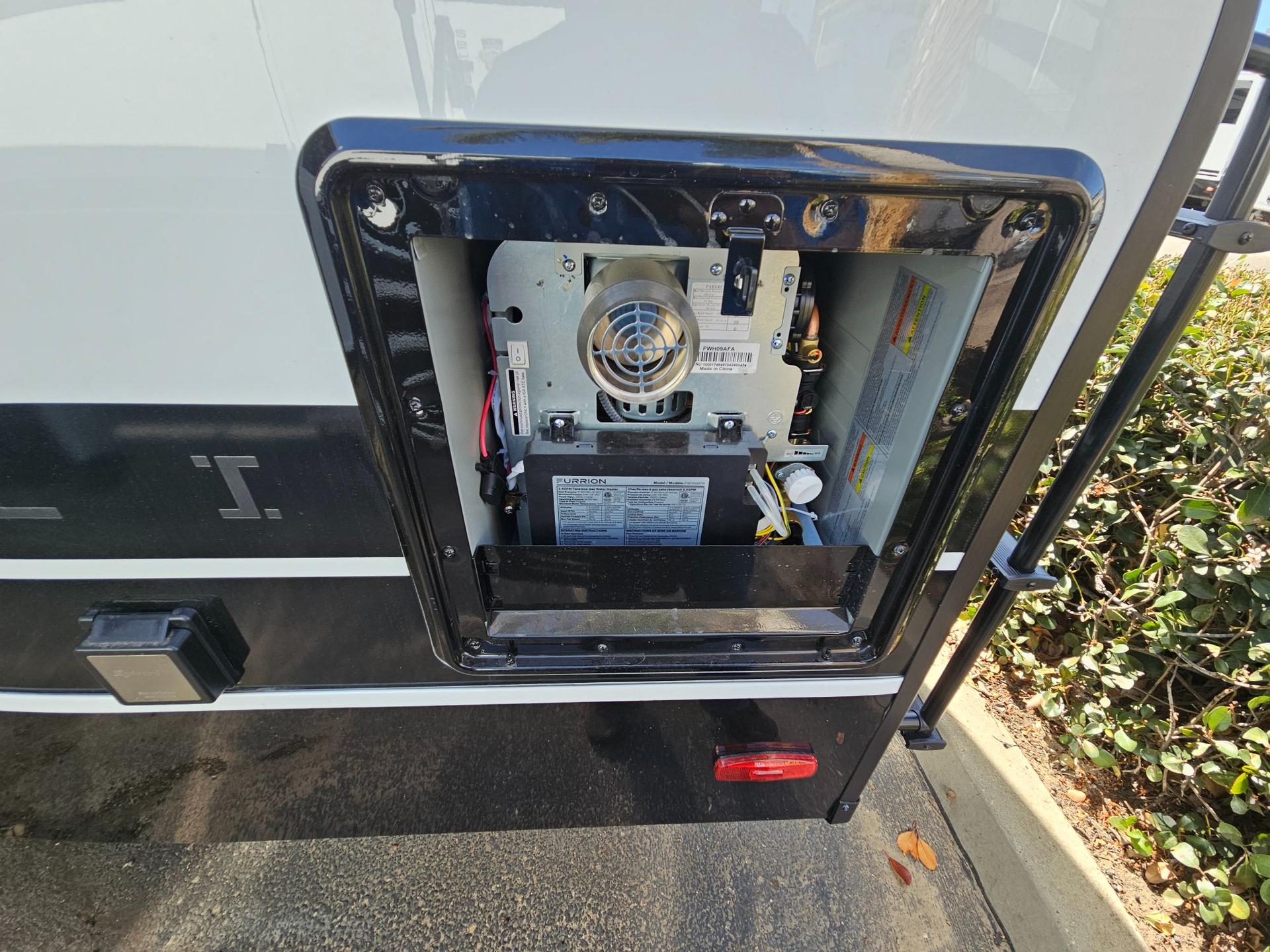 2026 Brinkley RV 2026 Brinkley RV Model I - thumbnail 43