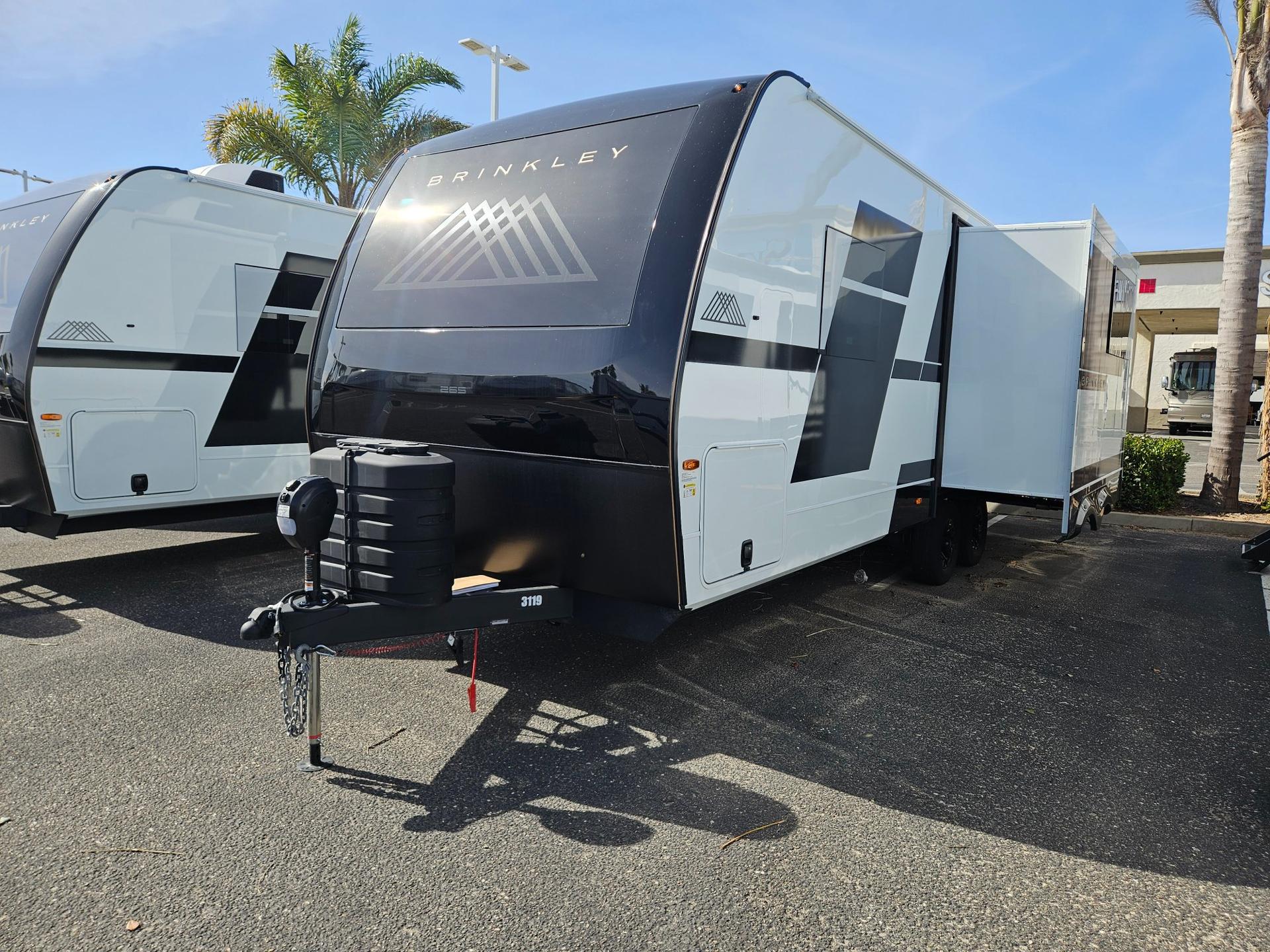 2026 Brinkley RV 2026 Brinkley RV Model I - thumbnail 5