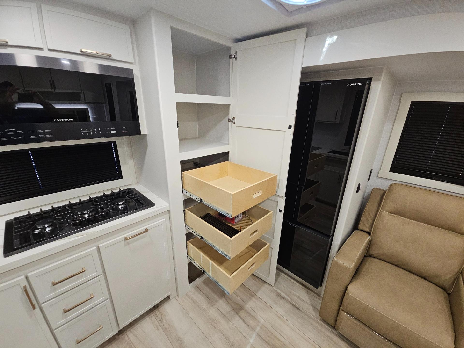 2026 Brinkley RV 2026 Brinkley RV Model I - thumbnail 11