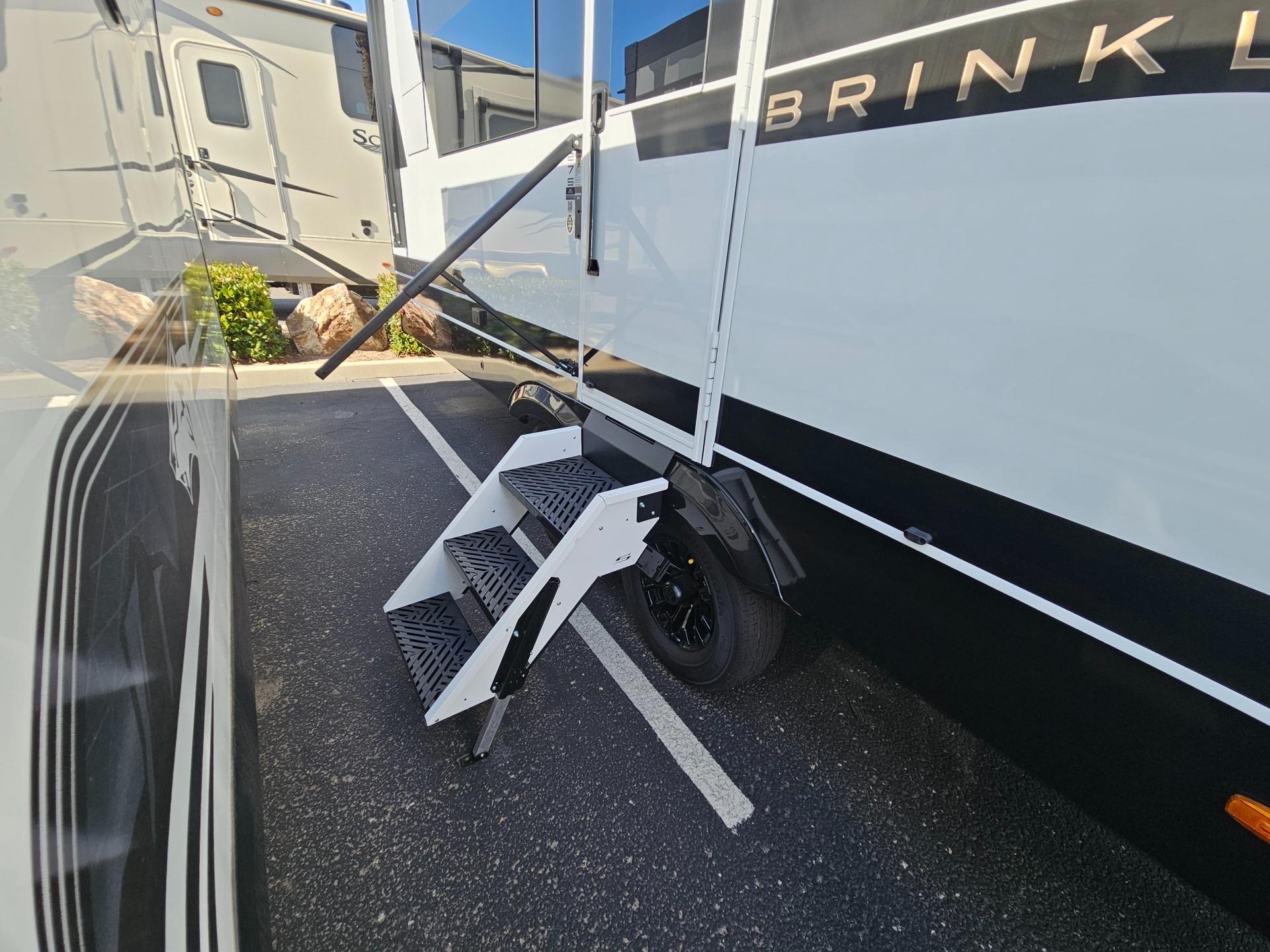 2026 Brinkley RV 2026 Brinkley RV Model I - thumbnail 43