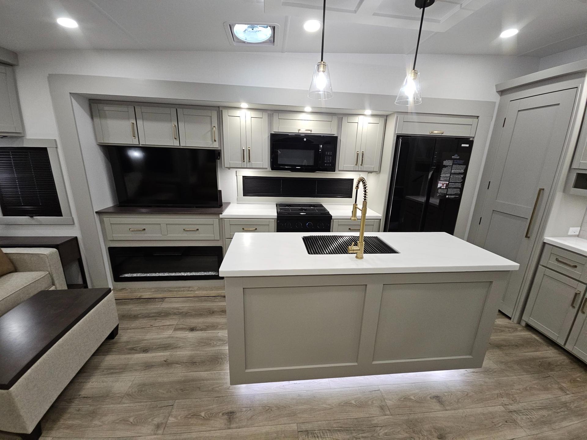 2026 Brinkley RV 2026 Brinkley RV Model Z - thumbnail 19