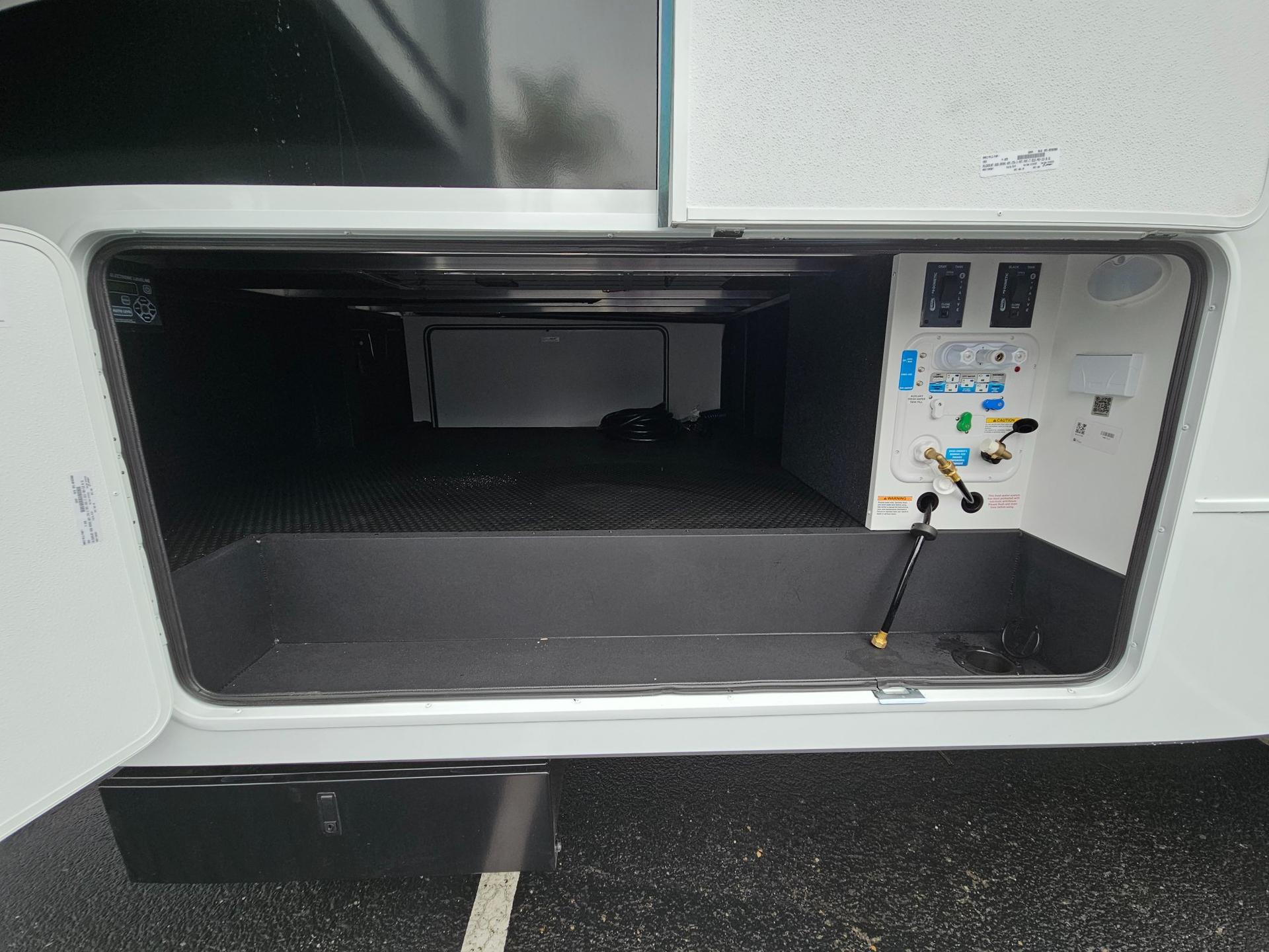 2026 Brinkley RV 2026 Brinkley RV Model Z - thumbnail 76