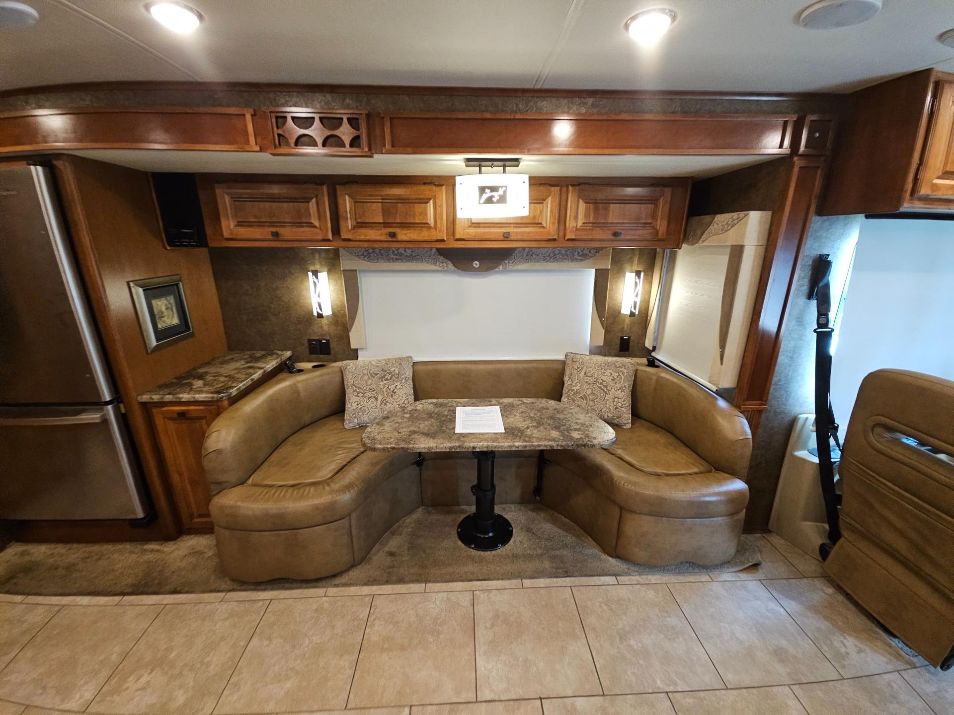 2014 Tiffin Motor Coach 2014 Tiffin Motor Coach Allegro Red - thumbnail 7