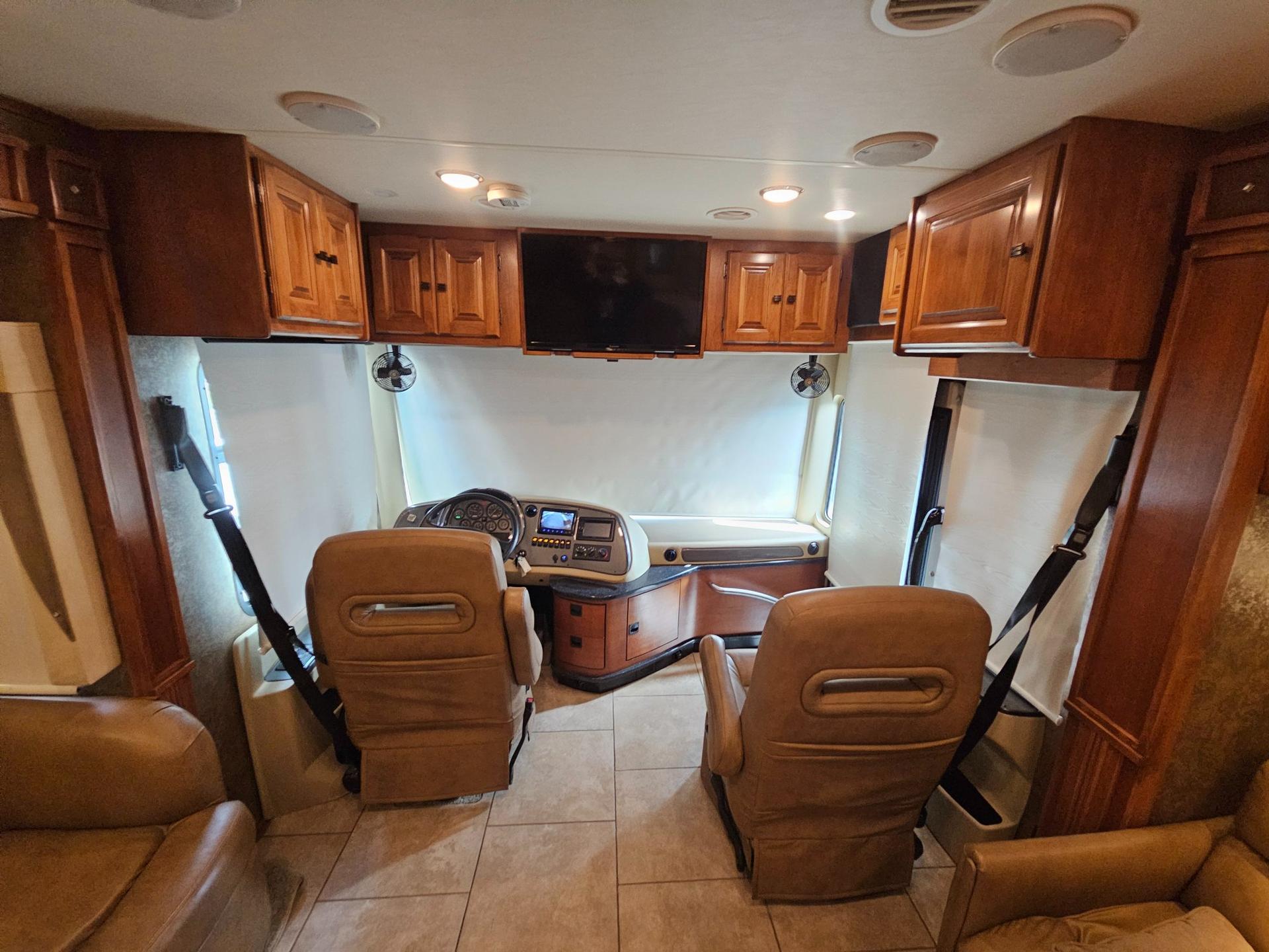 2014 Tiffin Motor Coach 2014 Tiffin Motor Coach Allegro Red - thumbnail 41