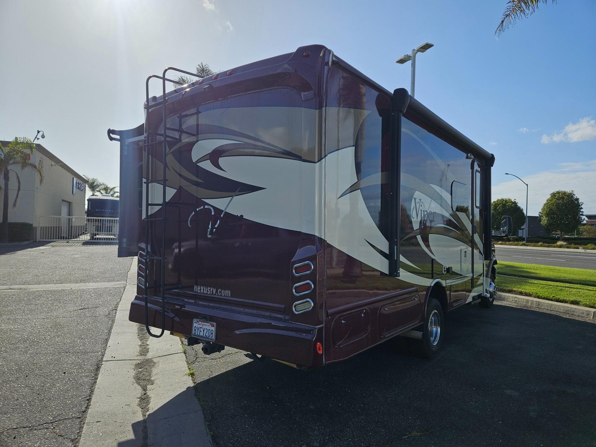 2022 Nexus RV 2022 Nexus RV Viper - thumbnail 2