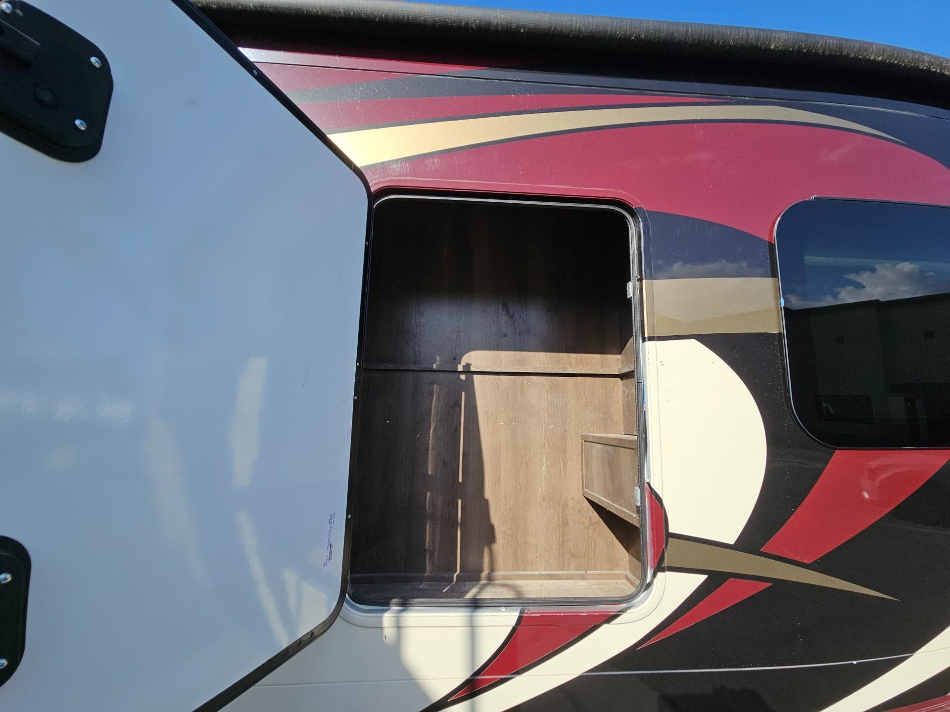 2022 Nexus RV 2022 Nexus RV Viper - thumbnail 14