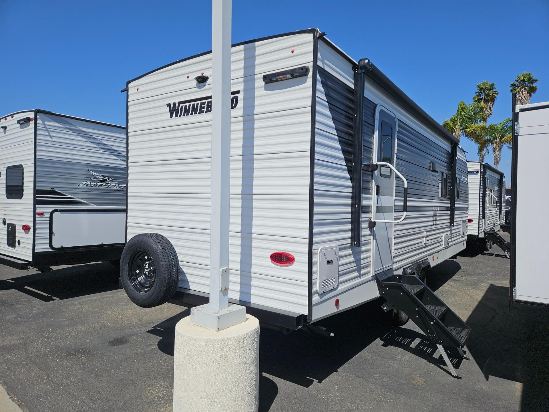 2026 Winnebago 2026 Winnebago Access - thumbnail 3