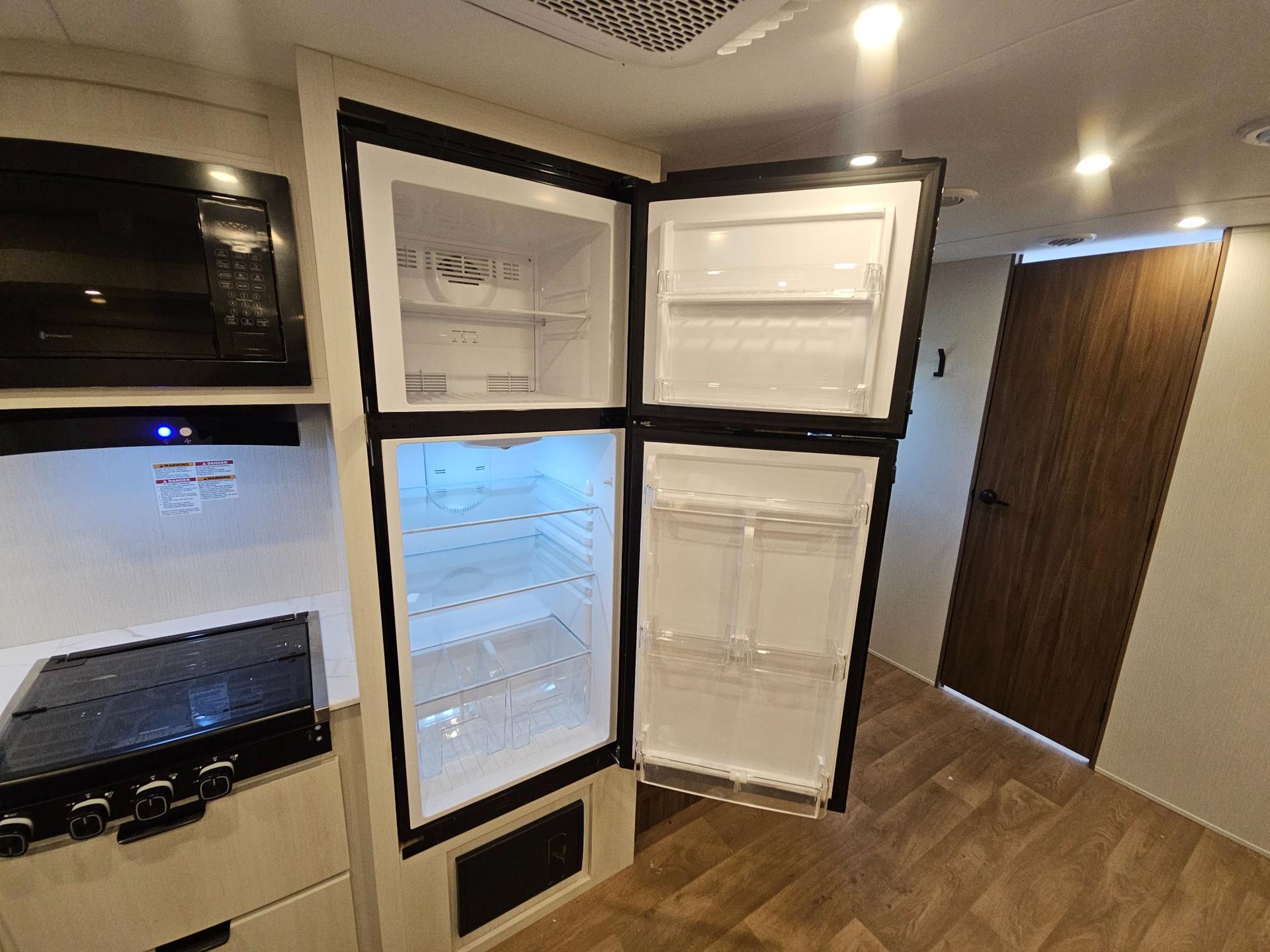 2026 Winnebago 2026 Winnebago Access - thumbnail 14