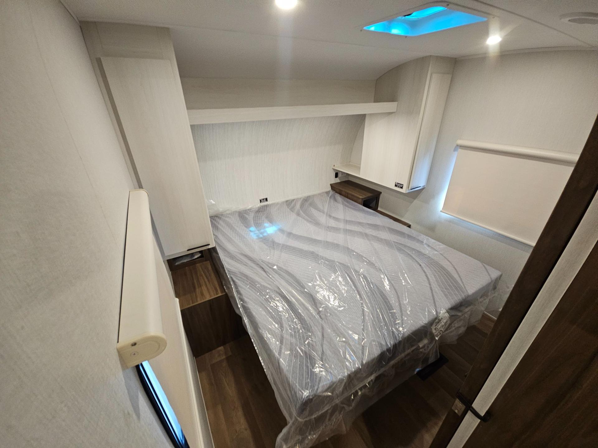 2026 Winnebago 2026 Winnebago Access - thumbnail 23