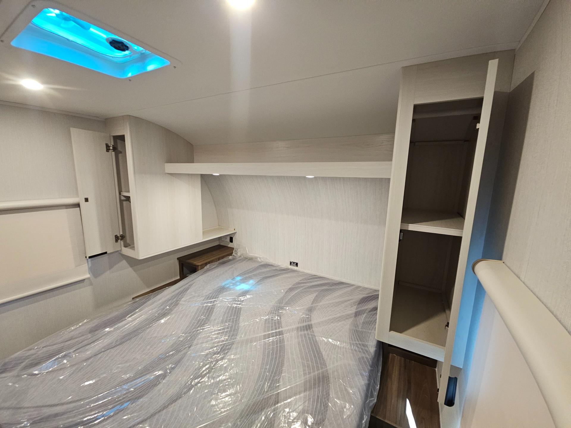 2026 Winnebago 2026 Winnebago Access - thumbnail 26