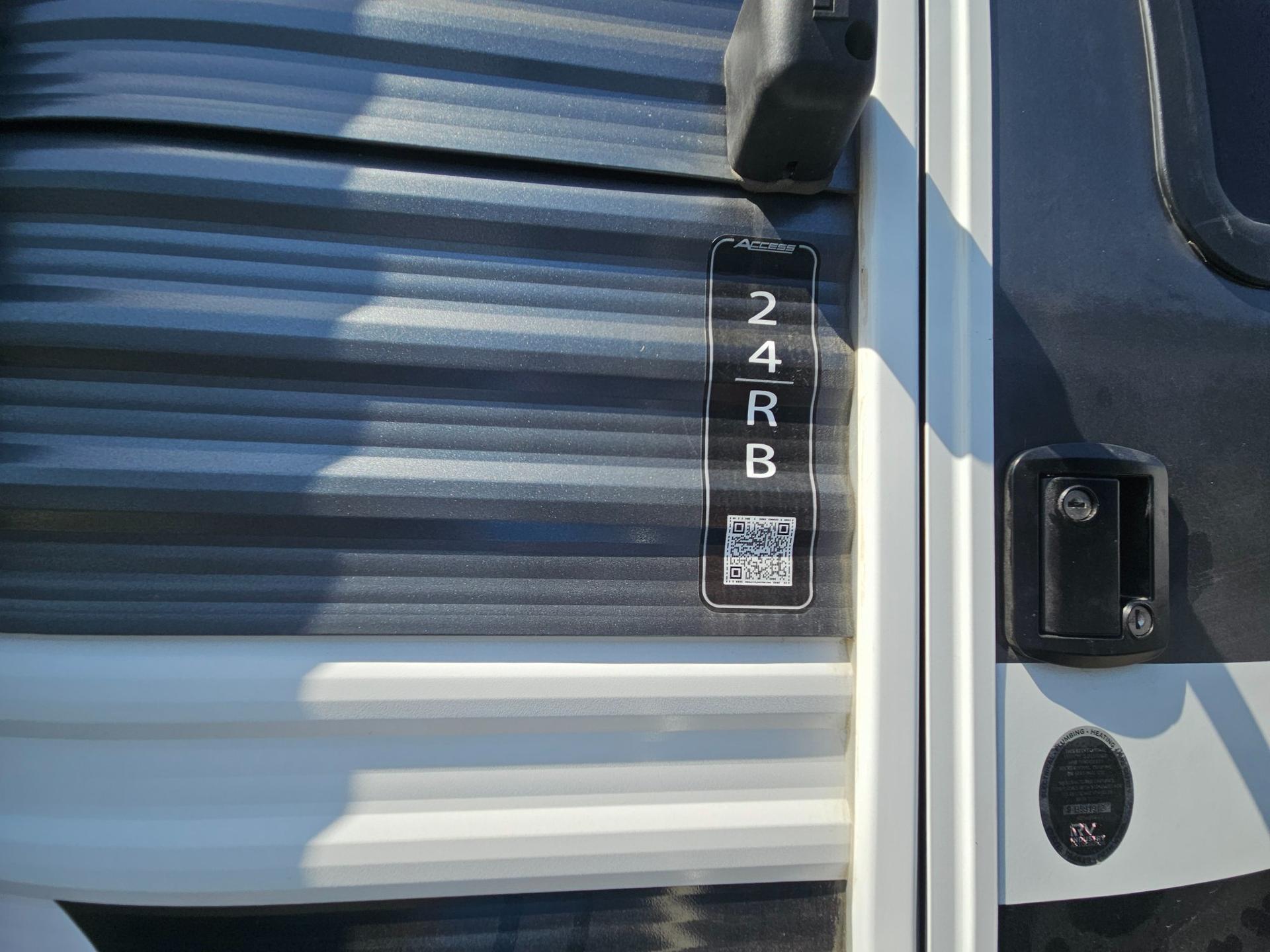 2026 Winnebago 2026 Winnebago Access - thumbnail 40