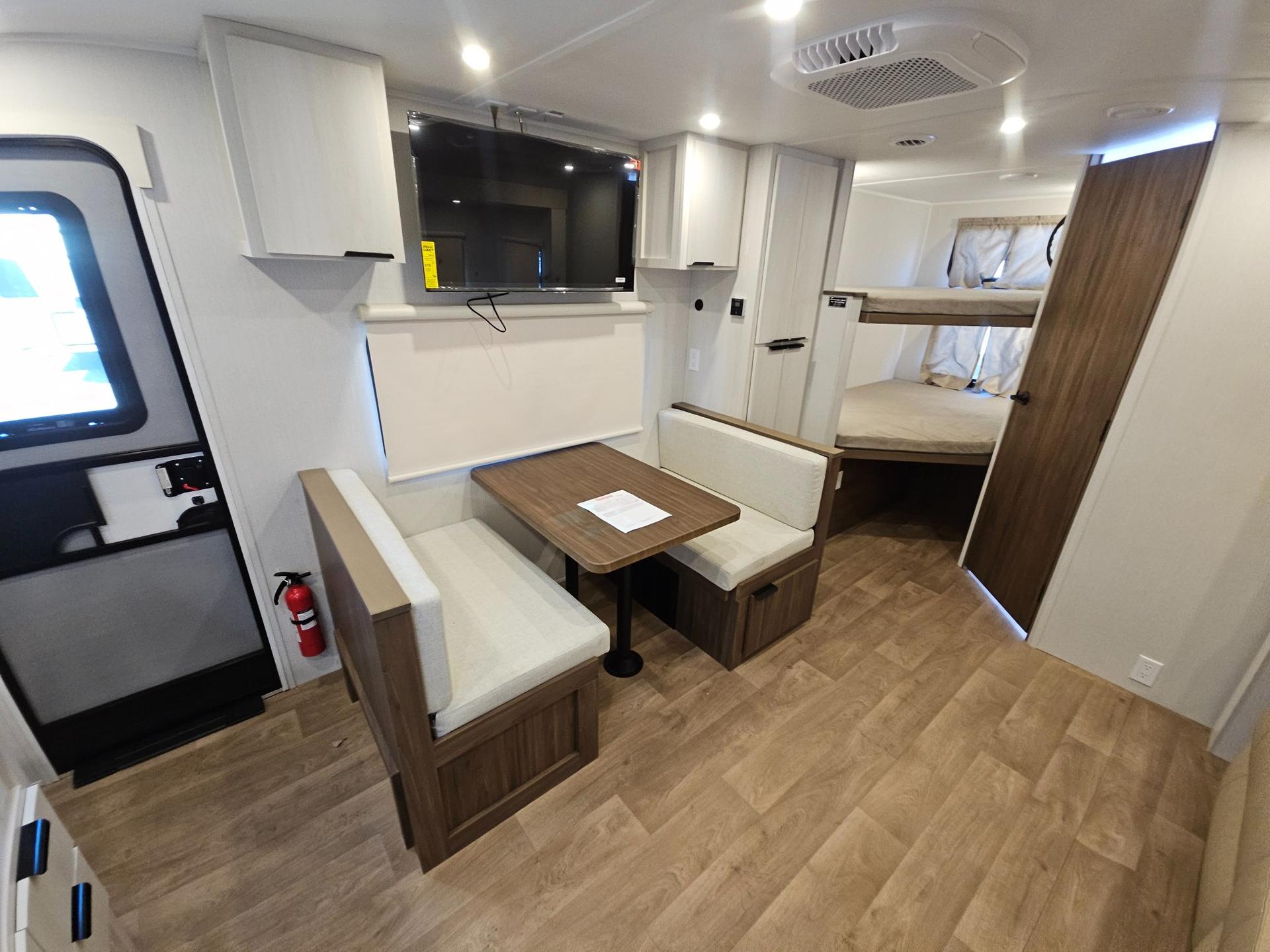 2026 Winnebago 2026 Winnebago Access - thumbnail 7