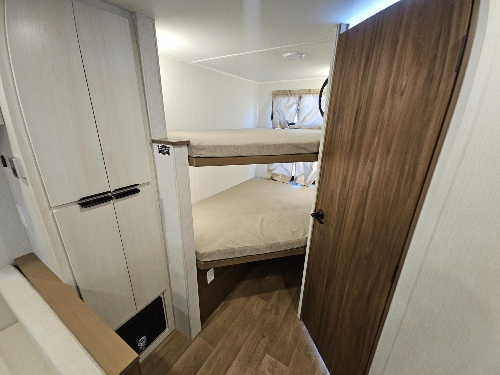 2026 Winnebago 2026 Winnebago Access - thumbnail 13
