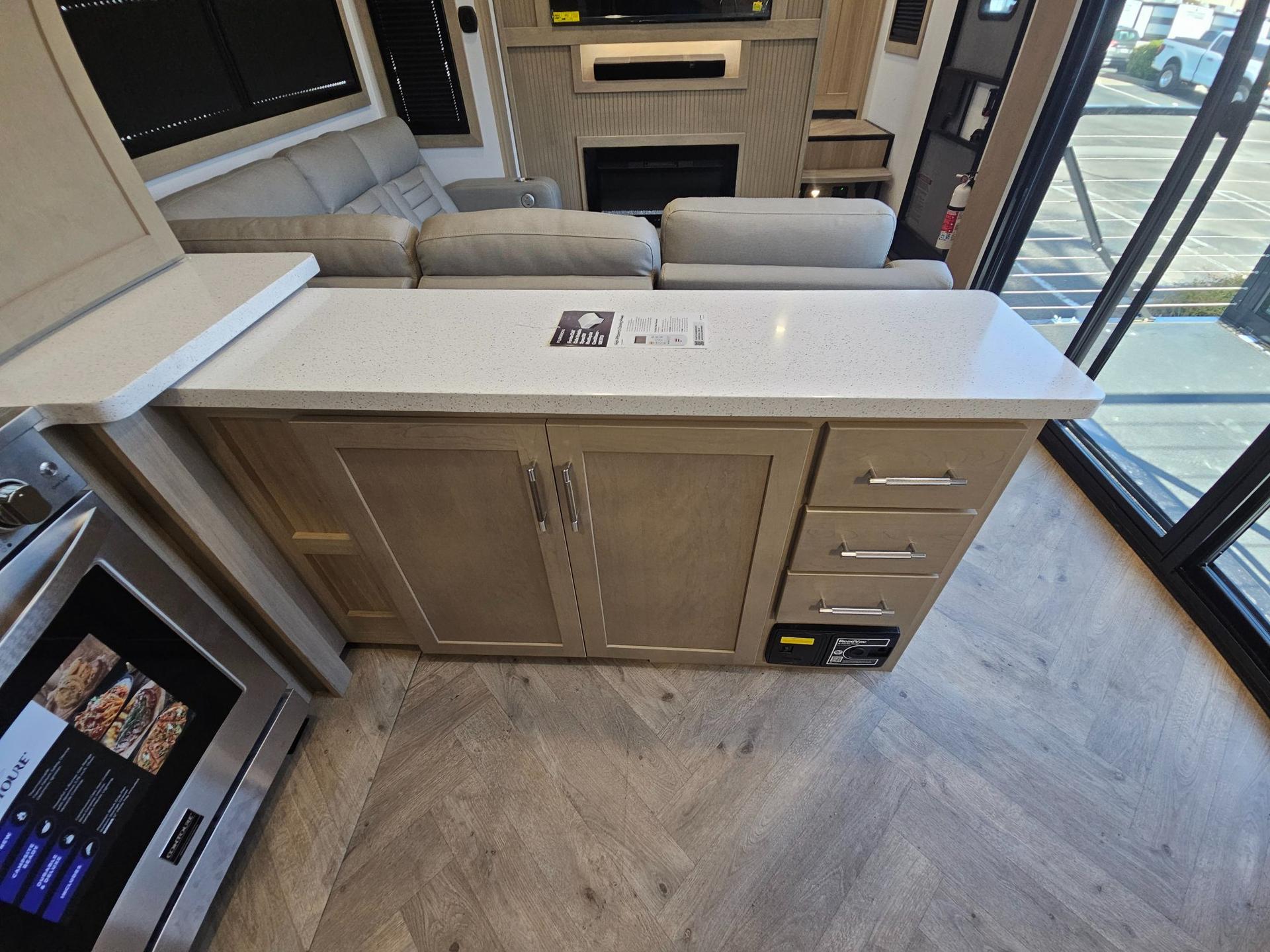 2026 Keystone RV 2026 Keystone RV Raptor  - thumbnail 9