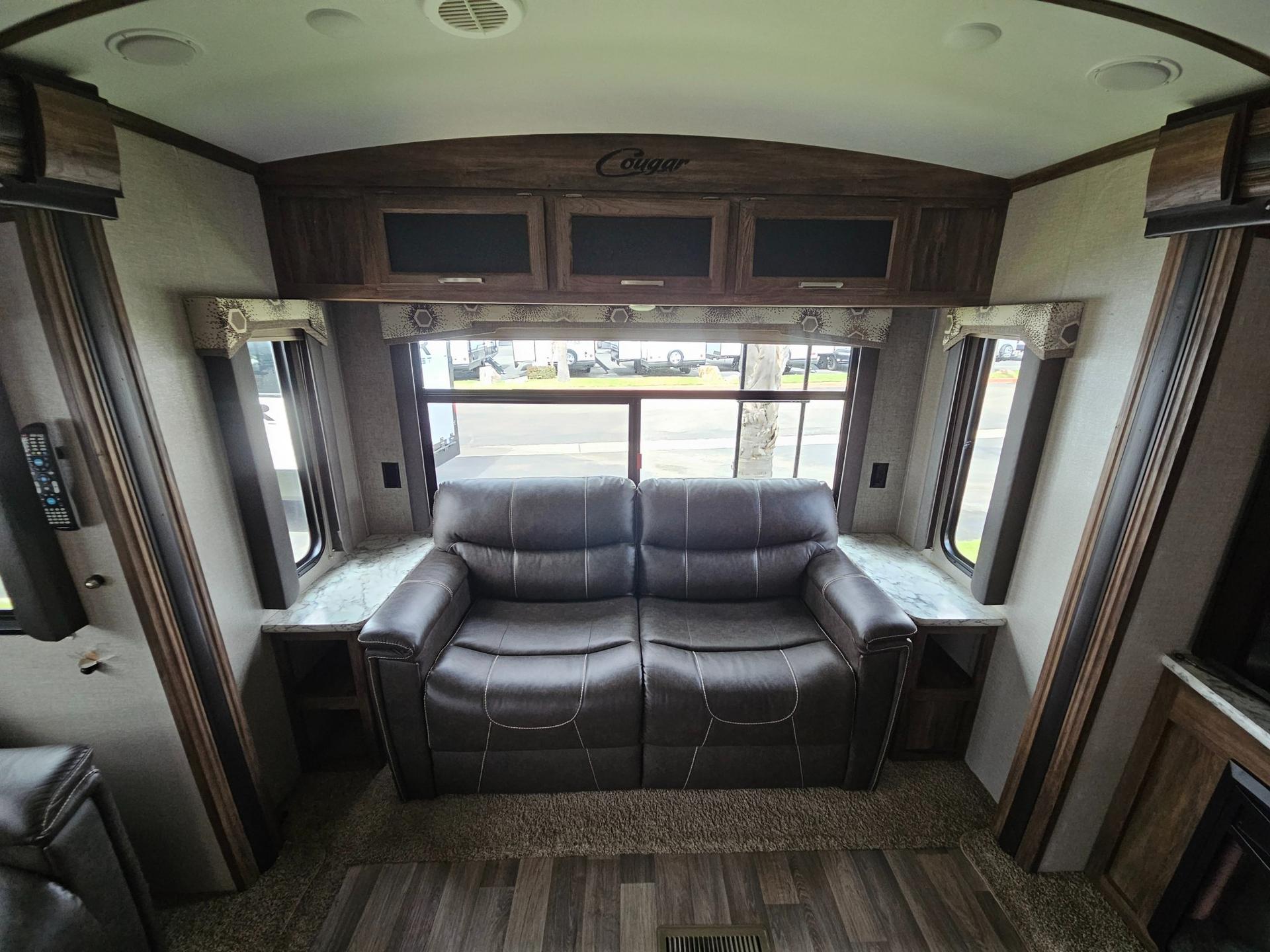 2018 Keystone RV 2018 Keystone RV Cougar Half-Ton - thumbnail 105