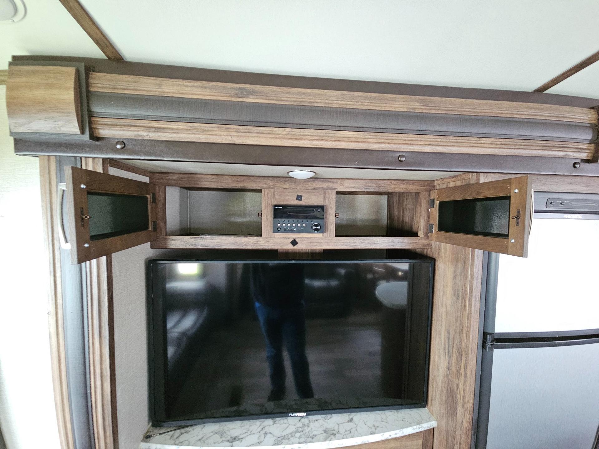 2018 Keystone RV 2018 Keystone RV Cougar Half-Ton - thumbnail 110