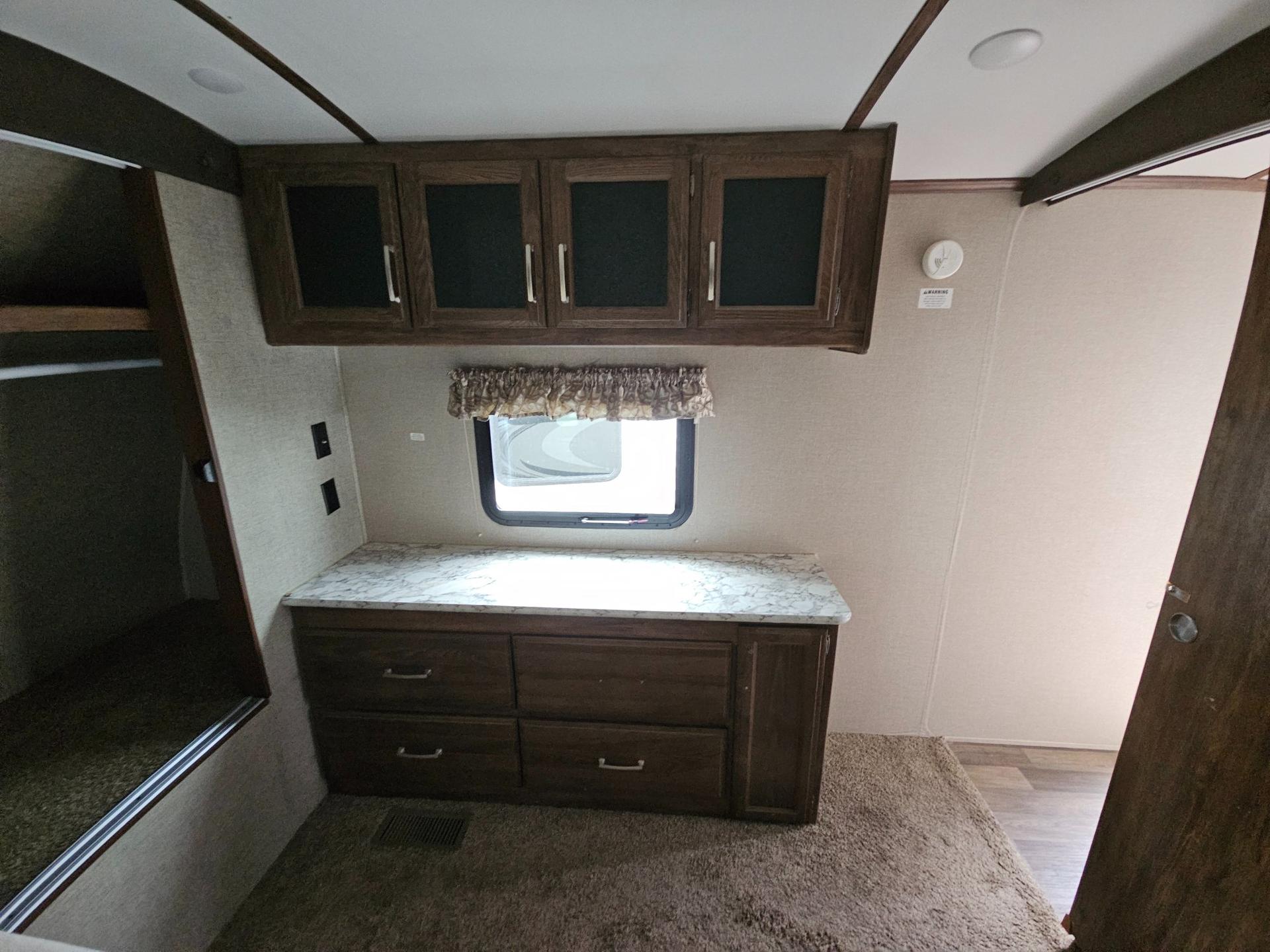2018 Keystone RV 2018 Keystone RV Cougar Half-Ton - thumbnail 128