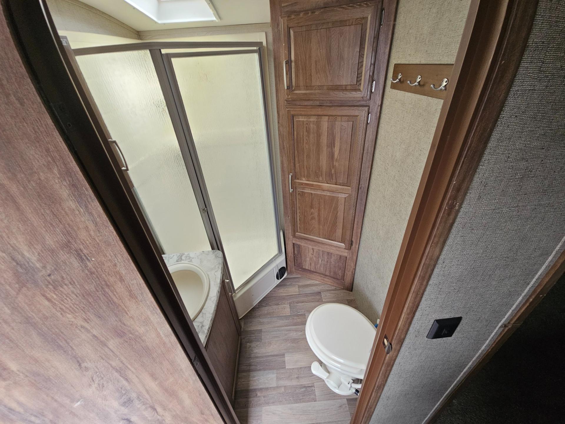 2018 Keystone RV 2018 Keystone RV Cougar Half-Ton - thumbnail 131