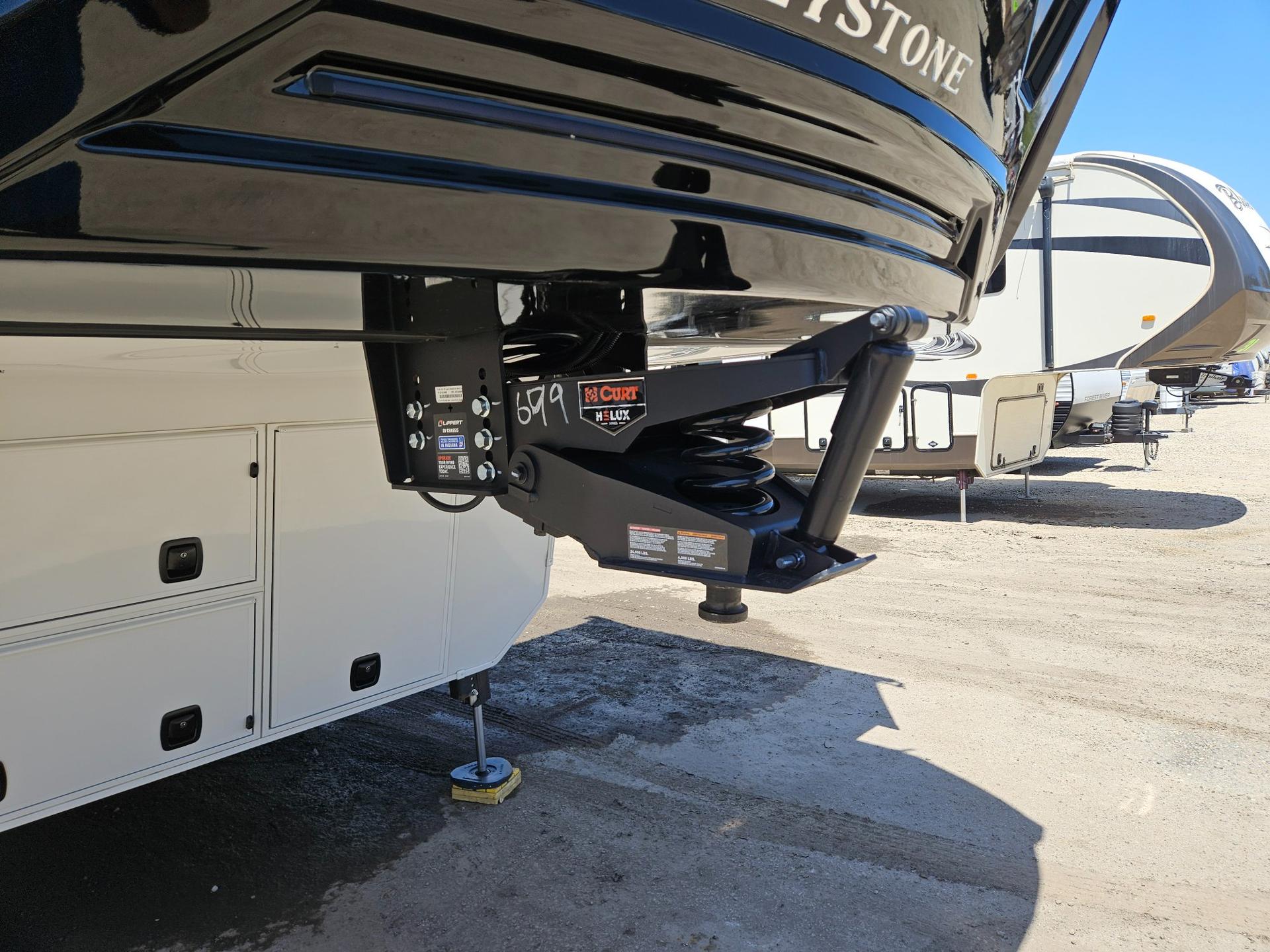2026 Keystone RV 2026 Keystone RV Montana - thumbnail 50