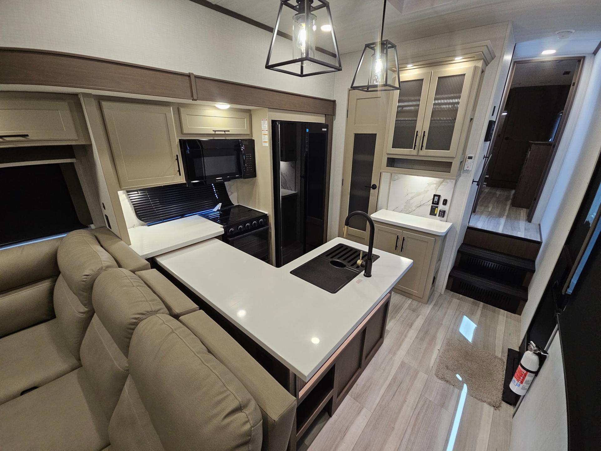 2026 Keystone RV 2026 Keystone RV Cougar - thumbnail 15