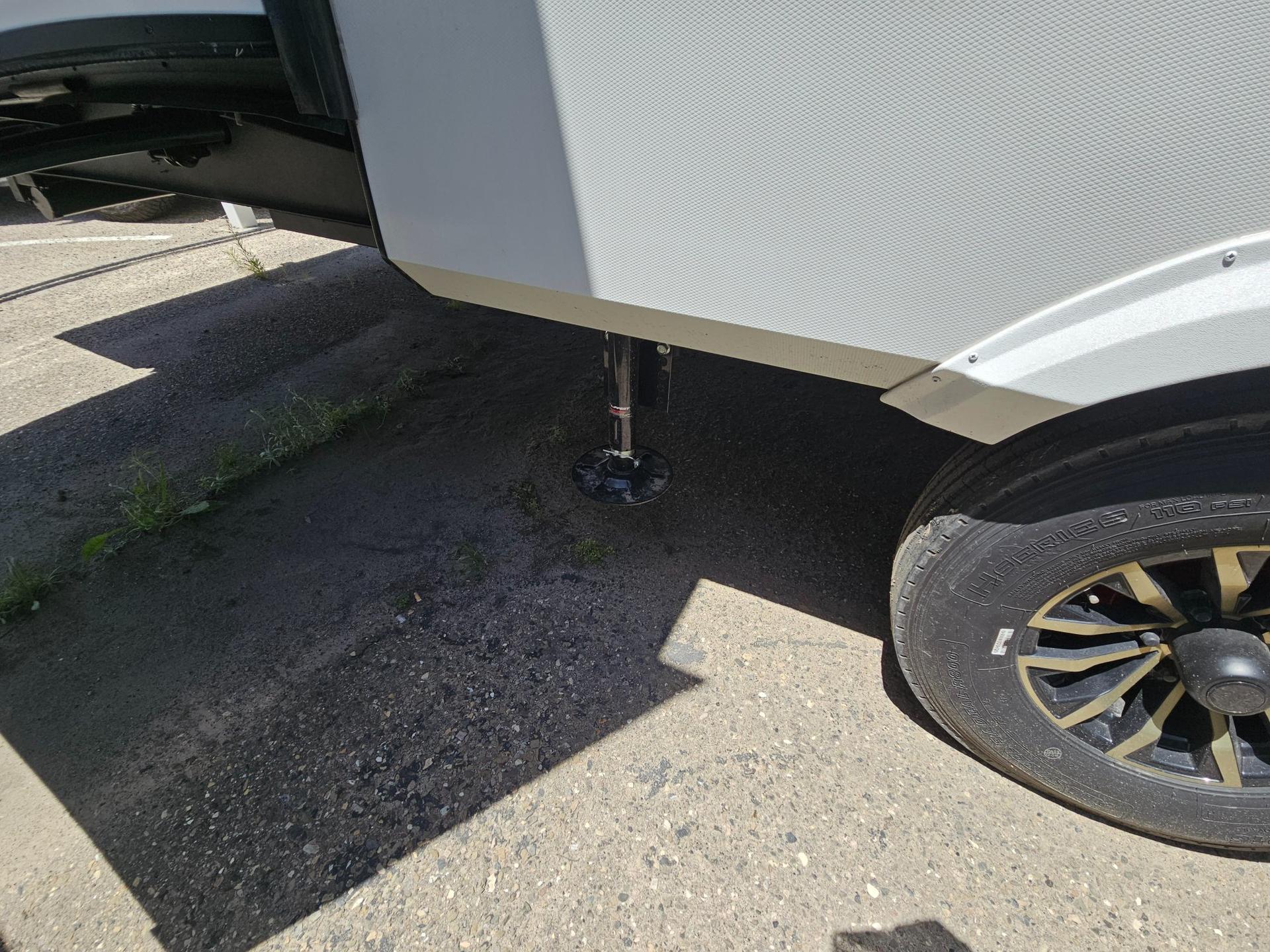 2026 Keystone RV 2026 Keystone RV Cougar - thumbnail 53