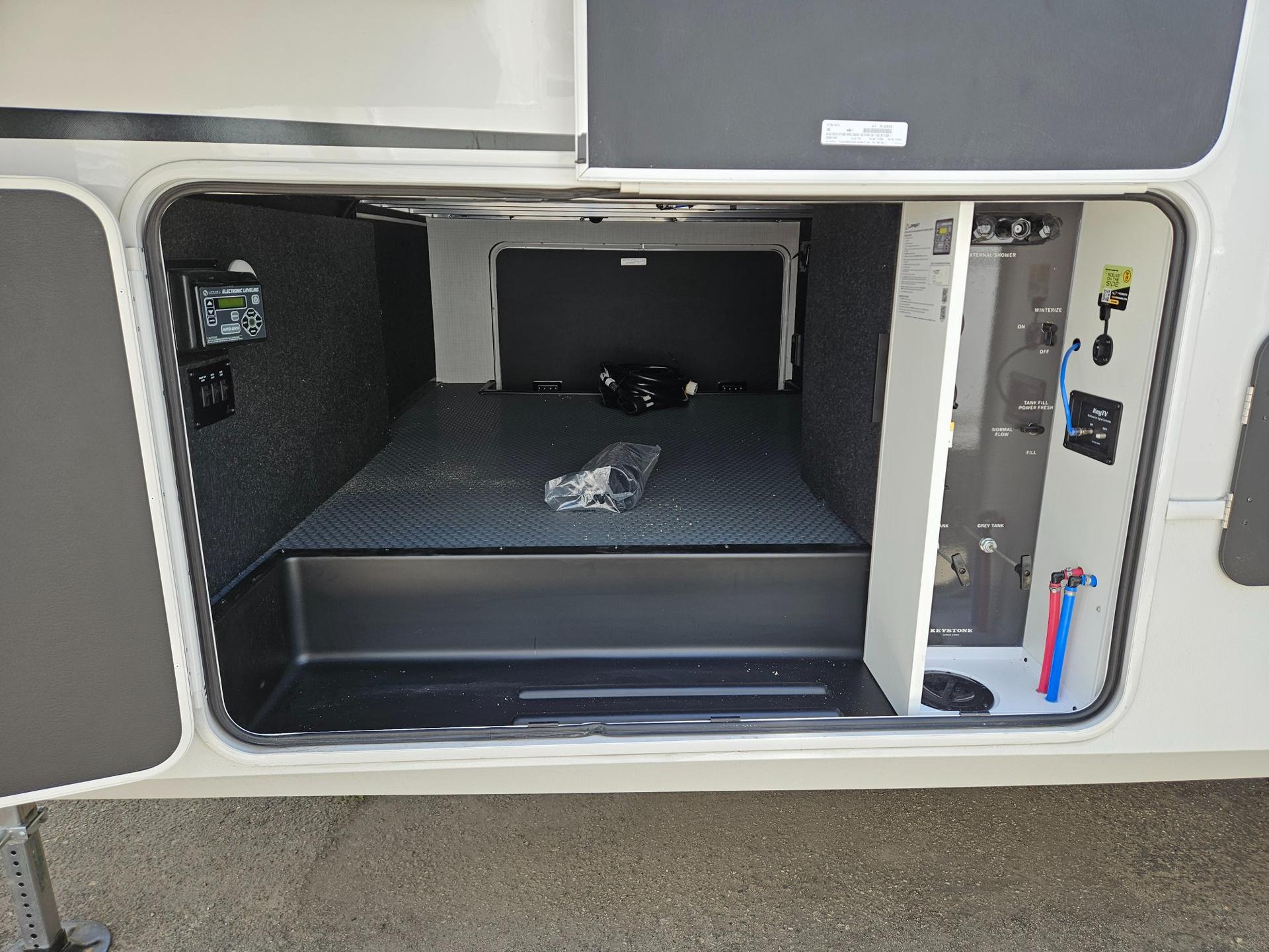2026 Keystone RV 2026 Keystone RV Cougar - thumbnail 58