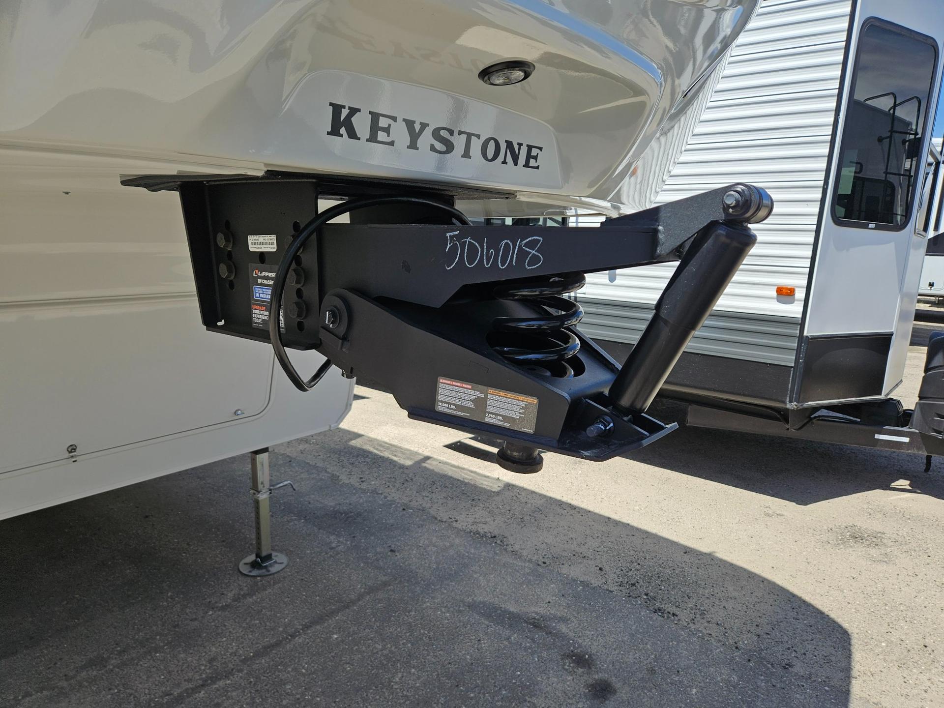 2026 Keystone RV 2026 Keystone RV Cougar Half-Ton - thumbnail 42