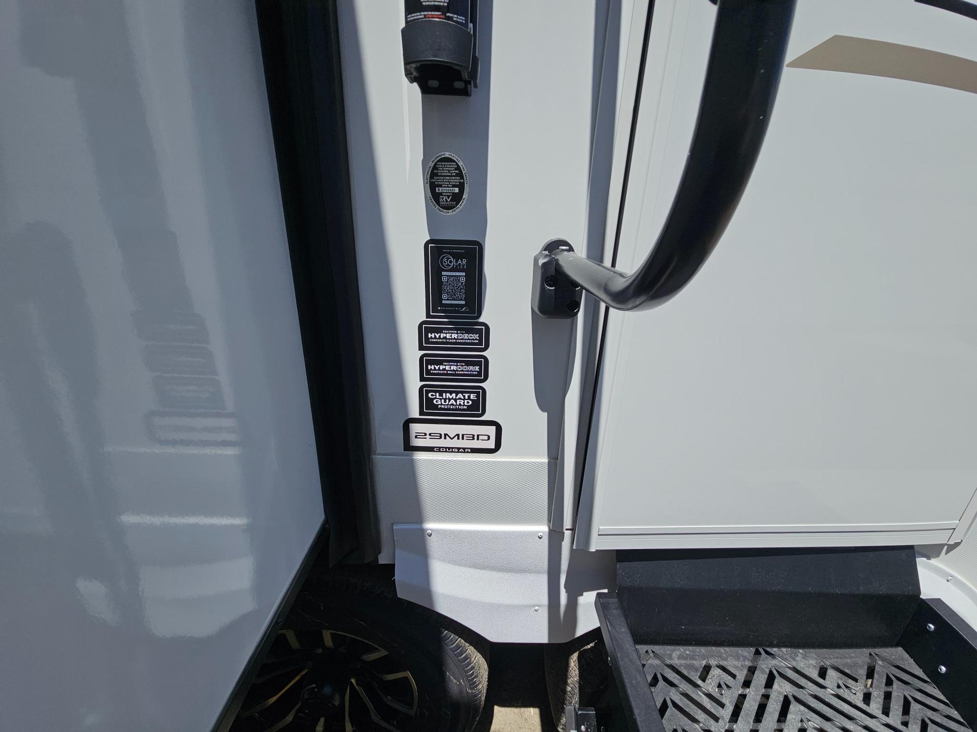 2026 Keystone RV 2026 Keystone RV Cougar Half-Ton - thumbnail 48
