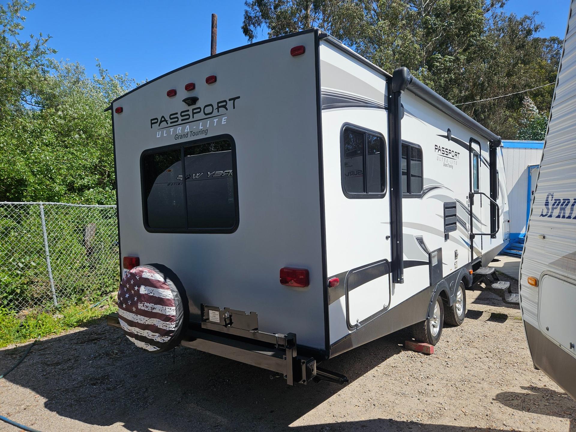 2018 Keystone RV 2018 Keystone RV Passport Ultra-Lite Grand Touring - thumbnail 2