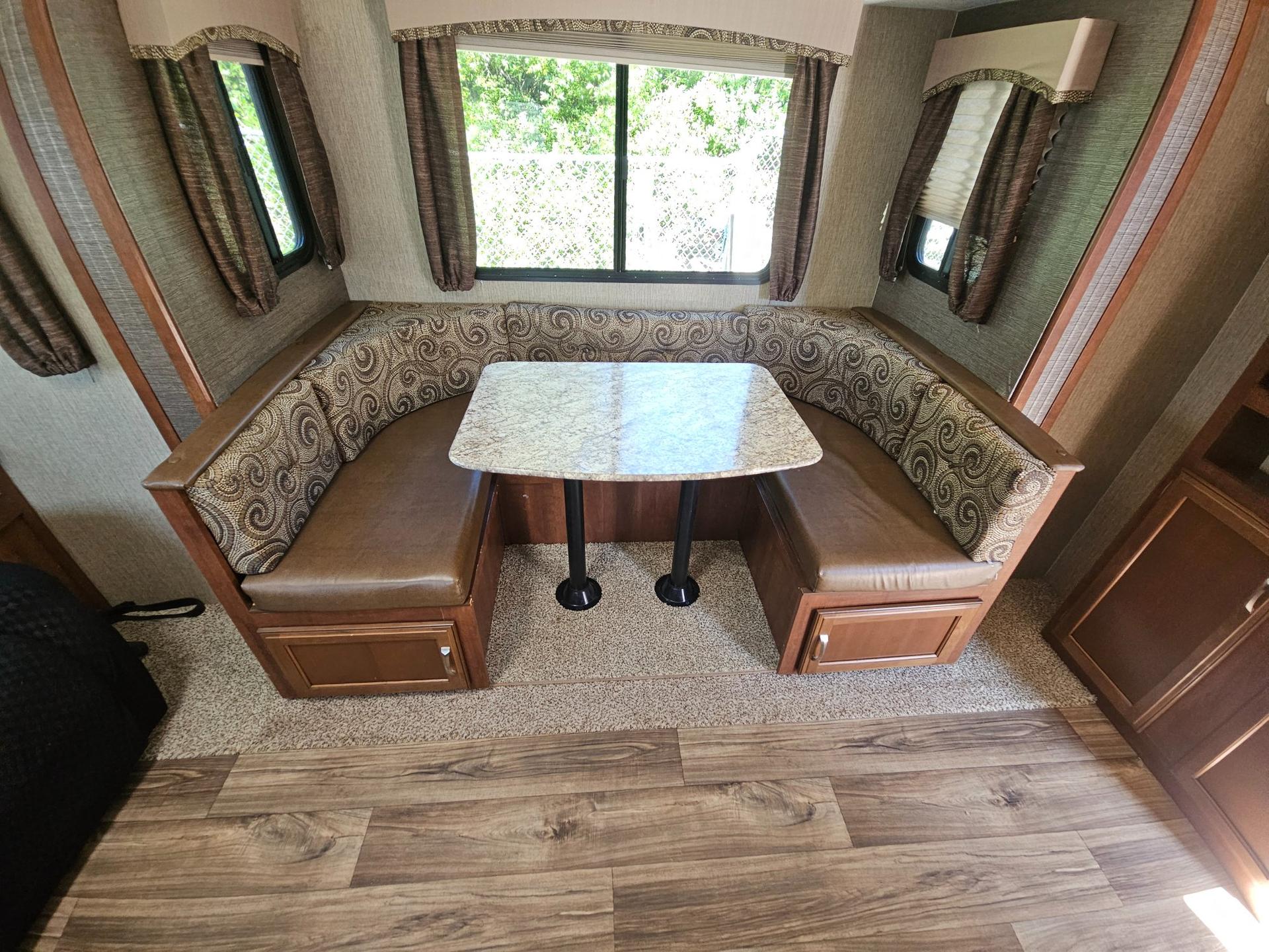 2018 Keystone RV 2018 Keystone RV Passport Ultra-Lite Grand Touring - thumbnail 7