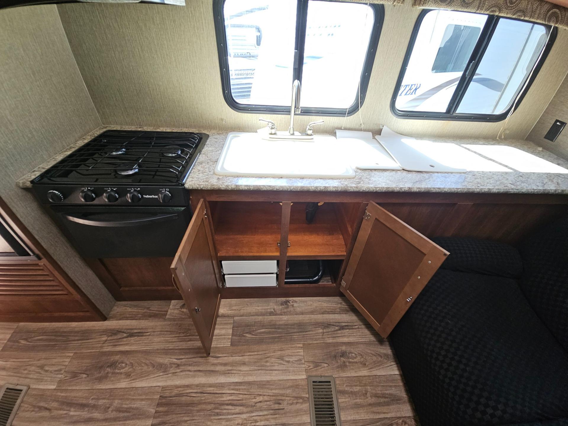 2018 Keystone RV 2018 Keystone RV Passport Ultra-Lite Grand Touring - thumbnail 14