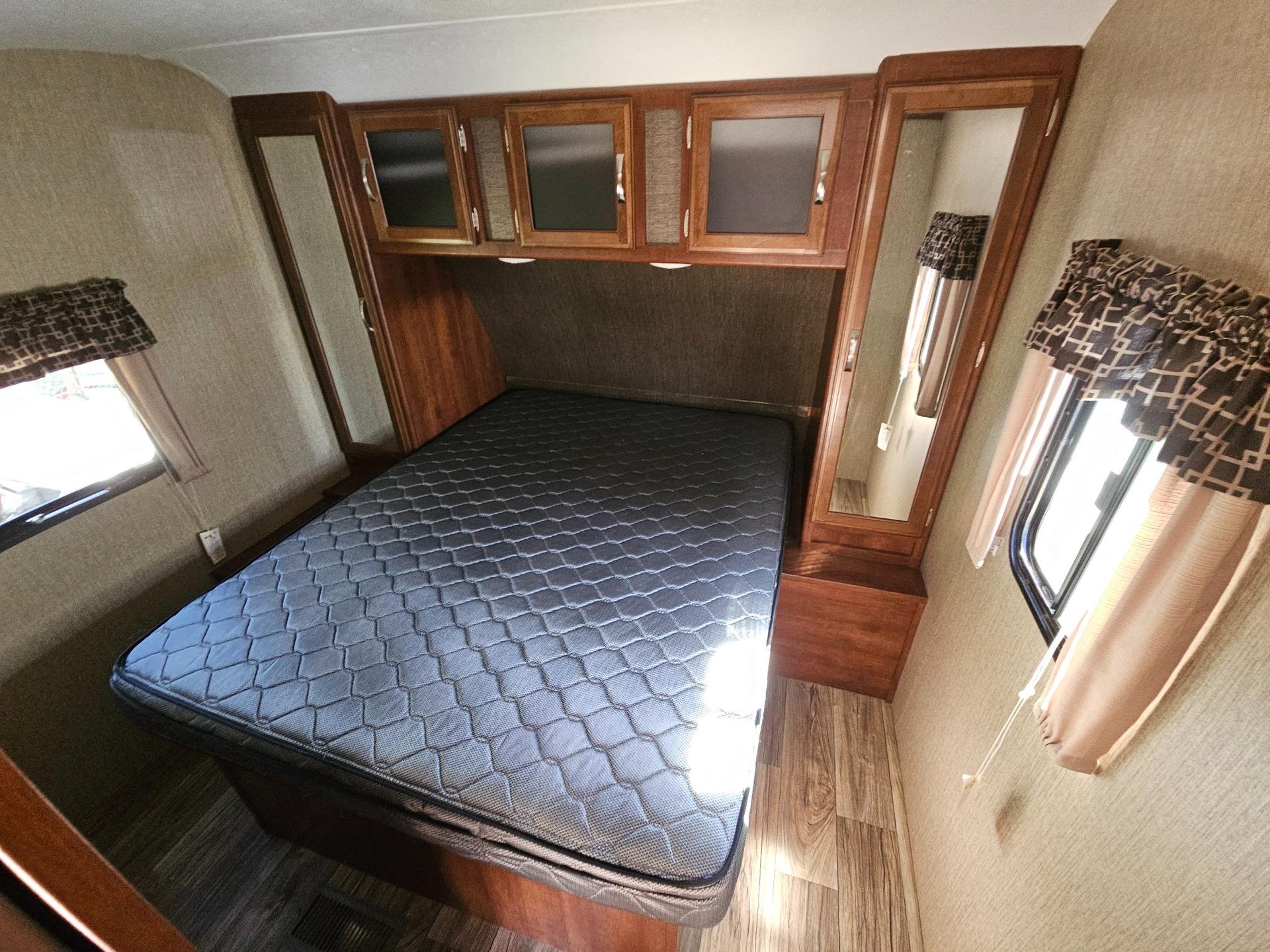 2018 Keystone RV 2018 Keystone RV Passport Ultra-Lite Grand Touring - thumbnail 19