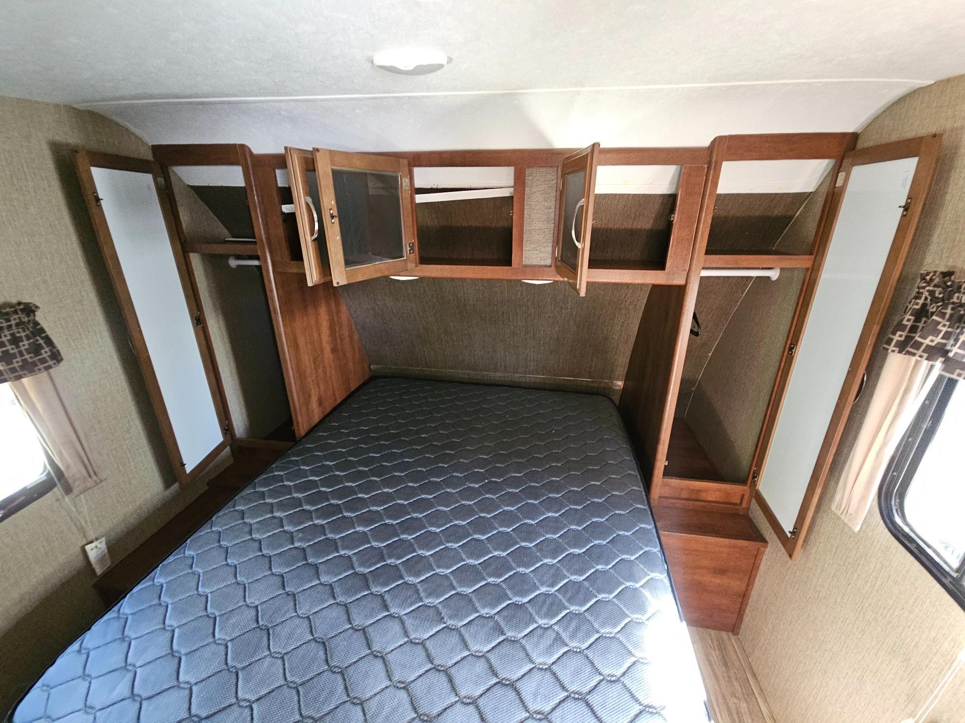 2018 Keystone RV 2018 Keystone RV Passport Ultra-Lite Grand Touring - thumbnail 21