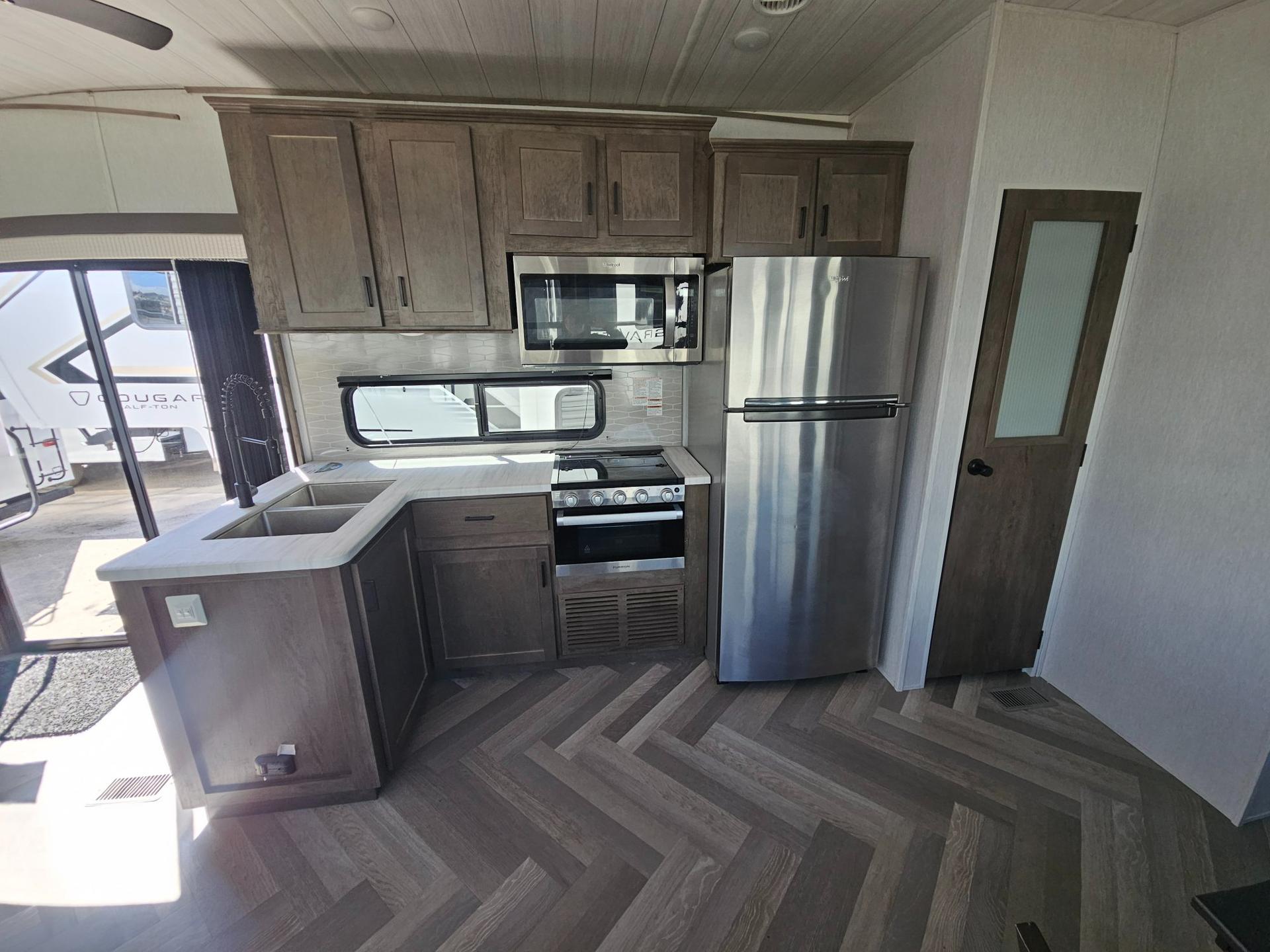 2022 Forest River RV 2022 Forest River RV Wildwood Lodge - thumbnail 15