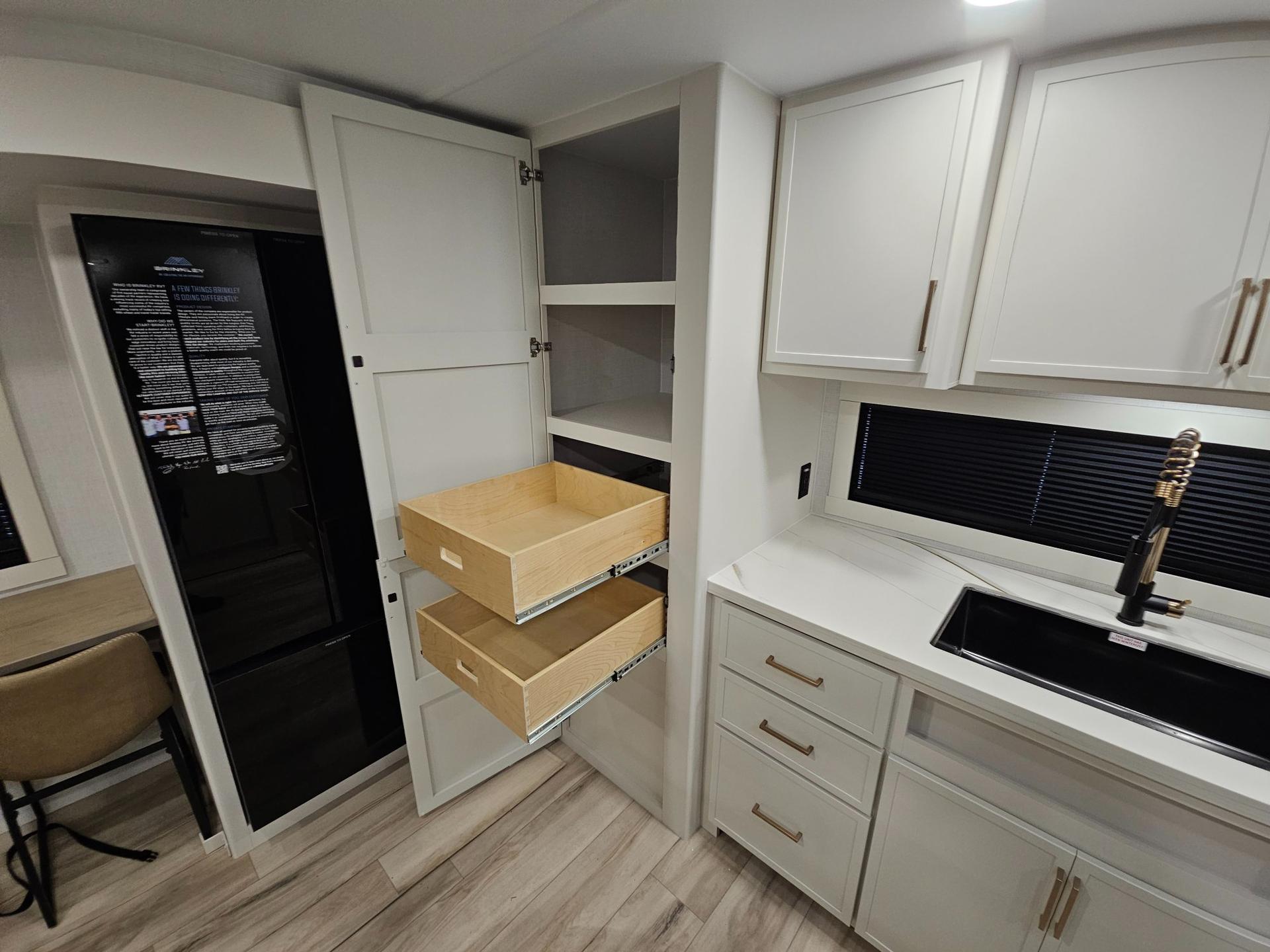 2026 Brinkley RV 2026 Brinkley RV Model I - thumbnail 12