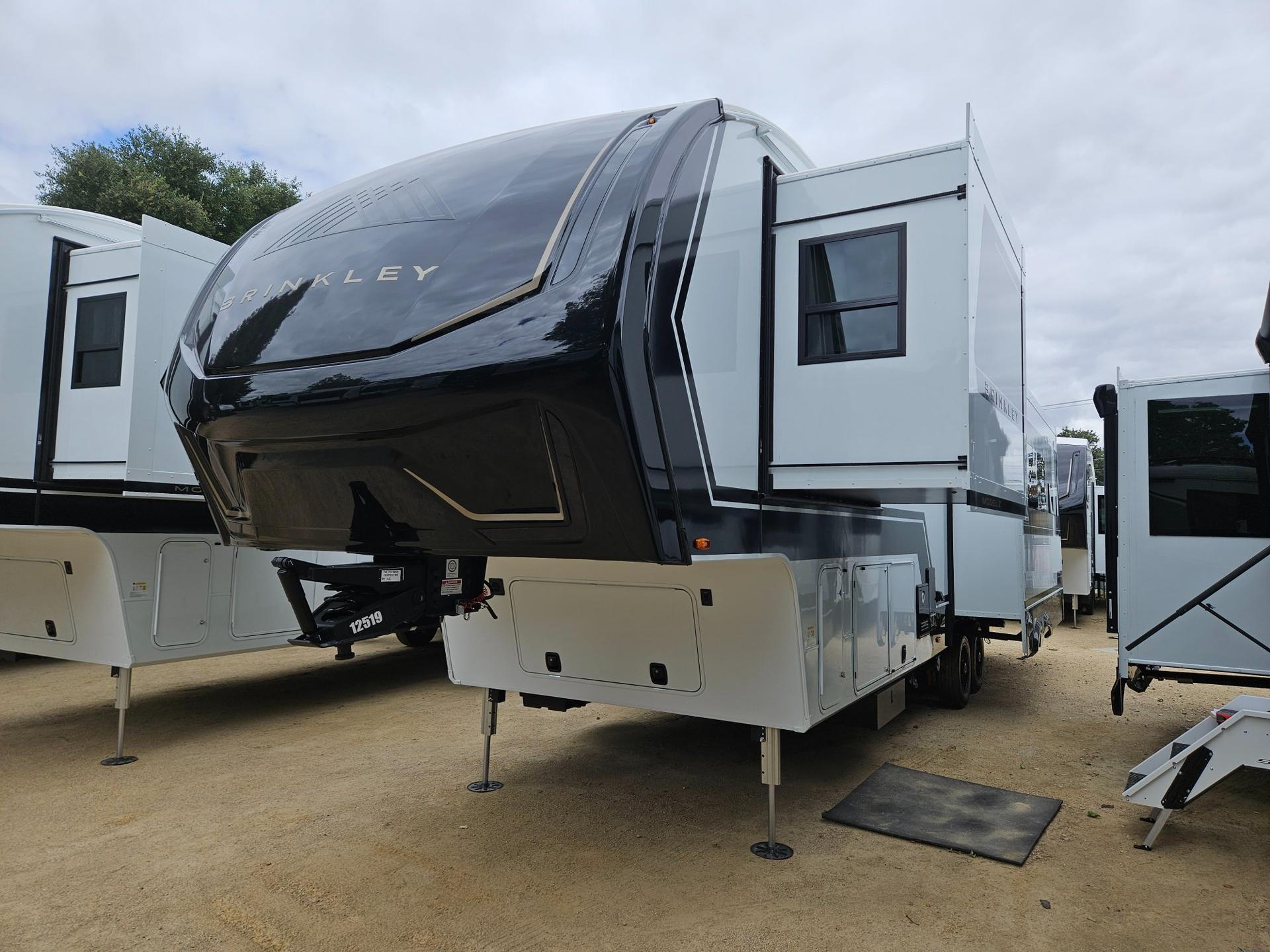 2026 Brinkley RV 2026 Brinkley RV Model Z - thumbnail 5