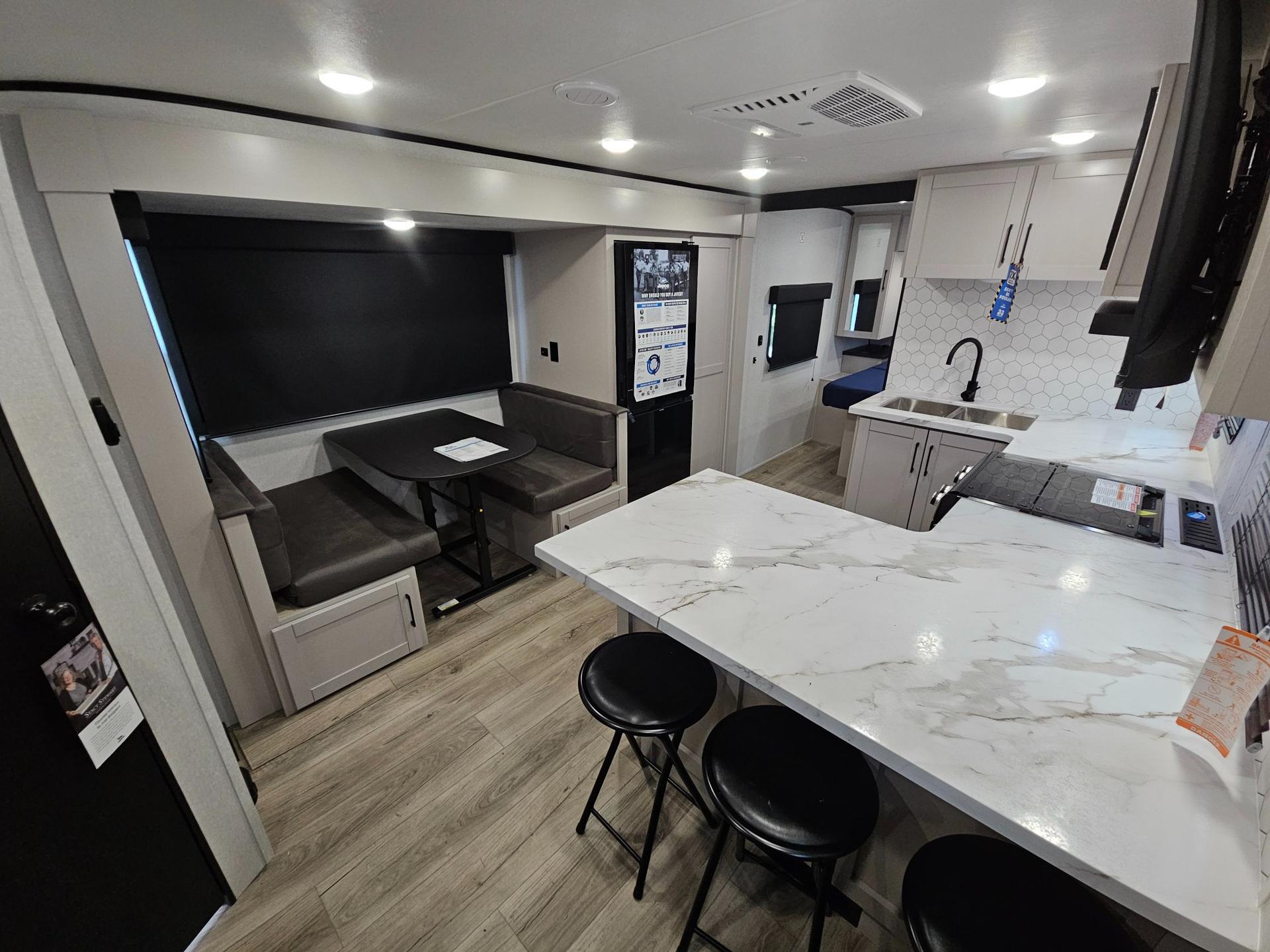 2026 Jayco 2026 Jayco Jay Feather - thumbnail 6