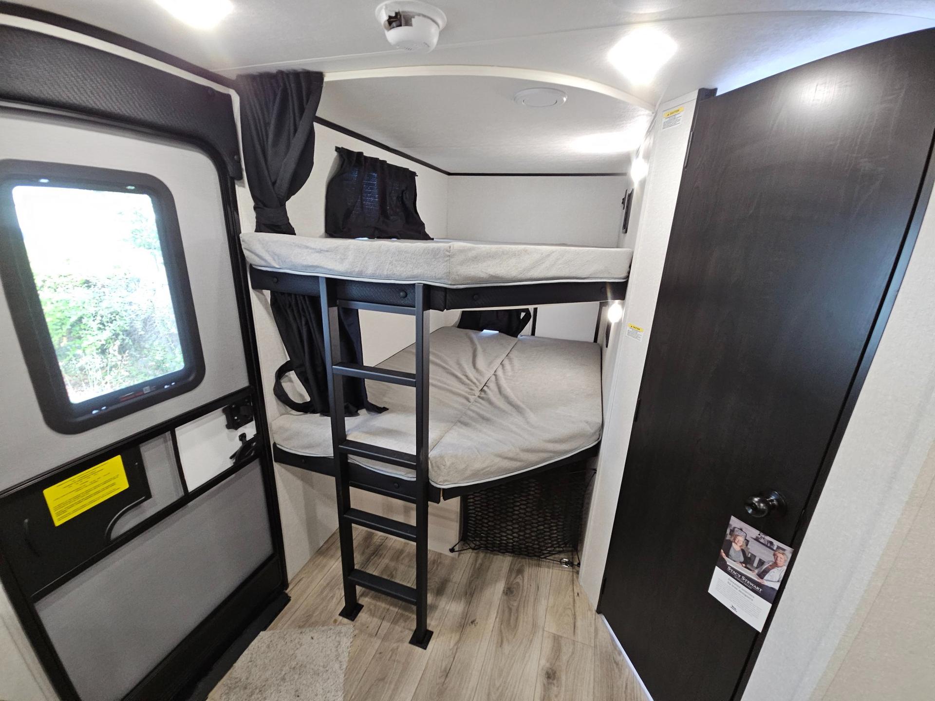 2026 Jayco 2026 Jayco Jay Feather - thumbnail 22