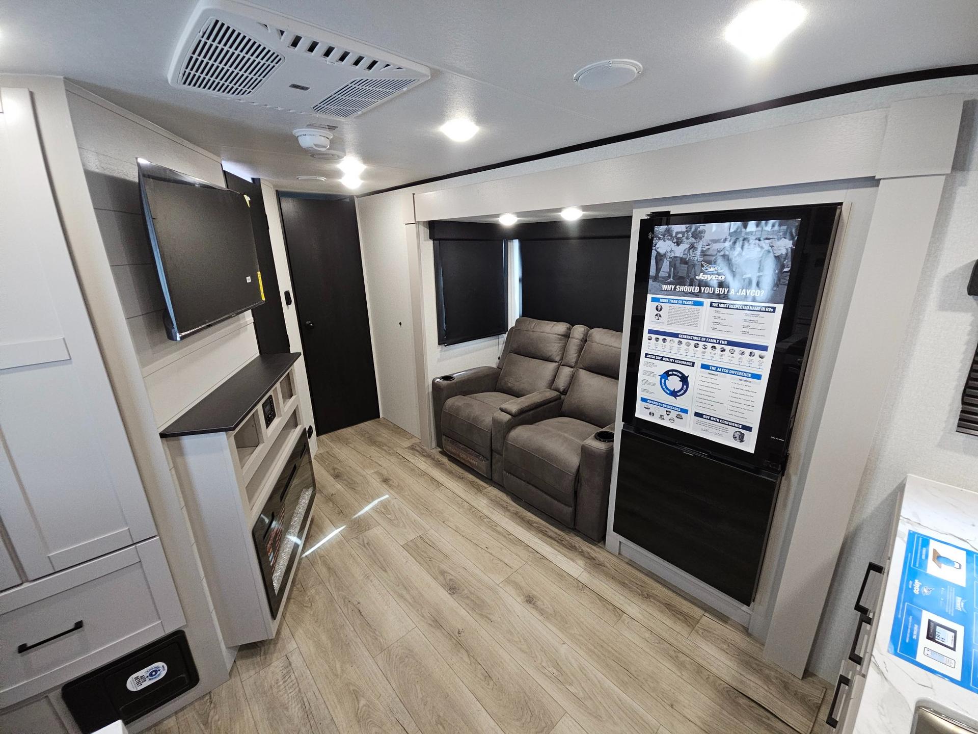 2026 Jayco 2026 Jayco Jay Feather - thumbnail 6