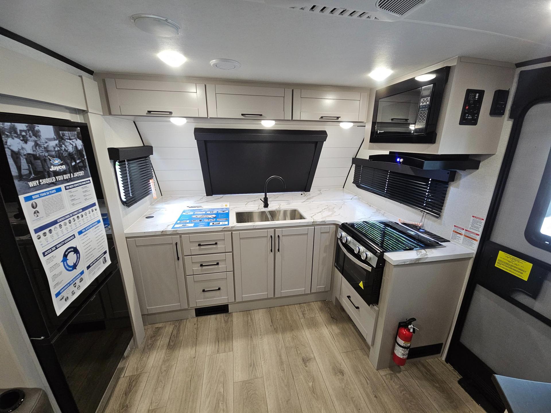 2026 Jayco 2026 Jayco Jay Feather - thumbnail 15