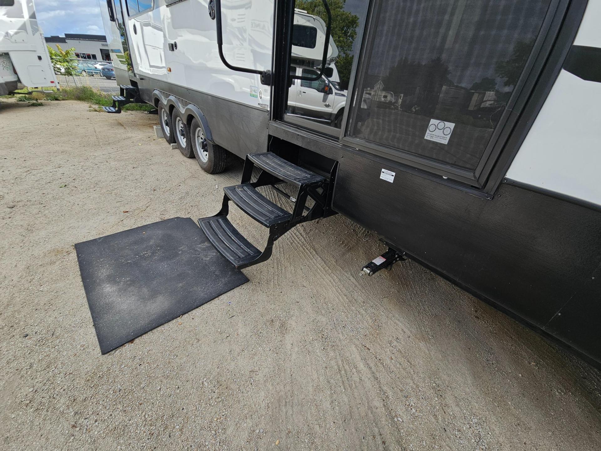 2024 Forest River RV 2024 Forest River RV Salem Grand Villa - thumbnail 21