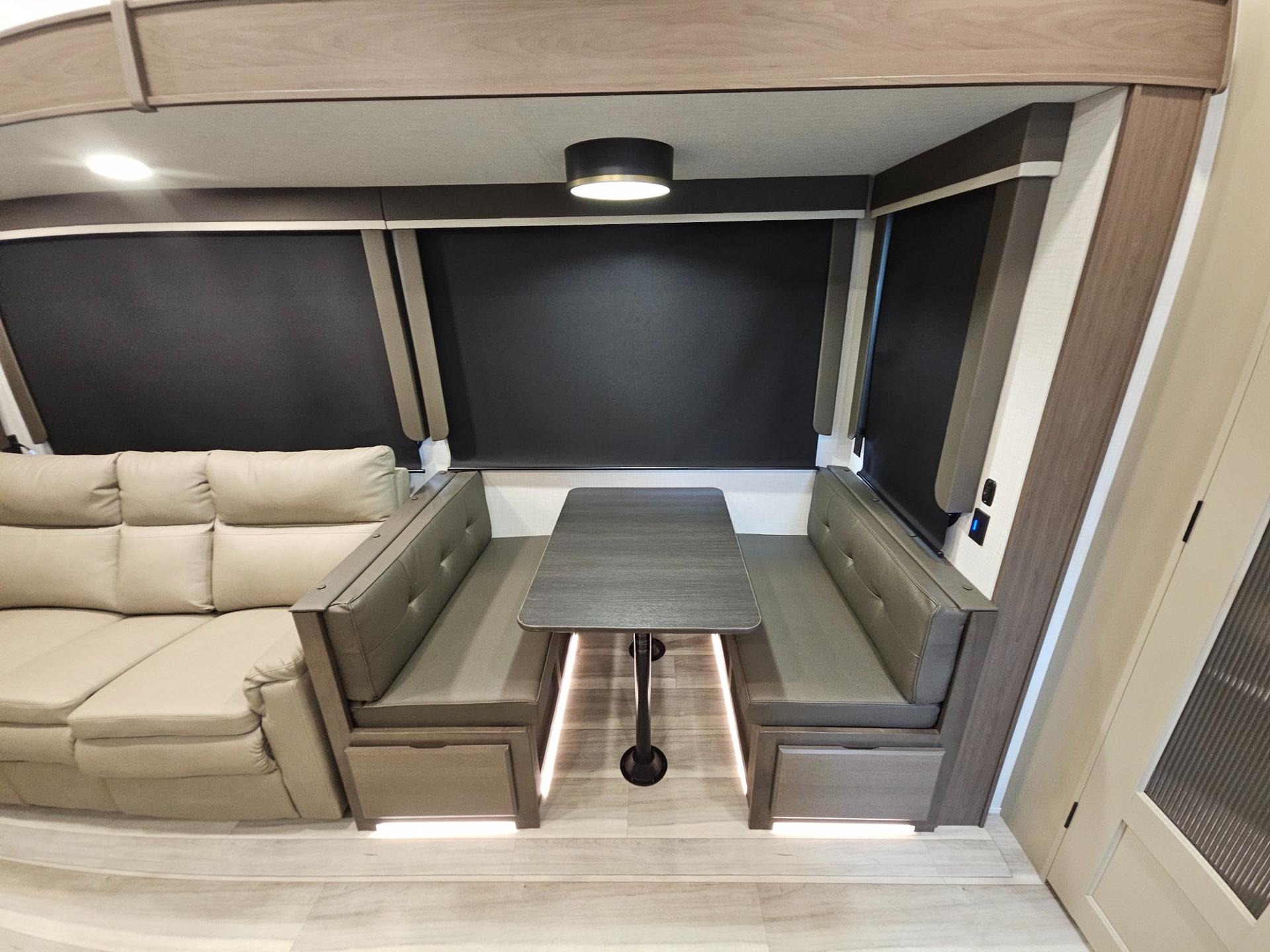 2026 Keystone RV 2026 Keystone RV Cougar - thumbnail 17