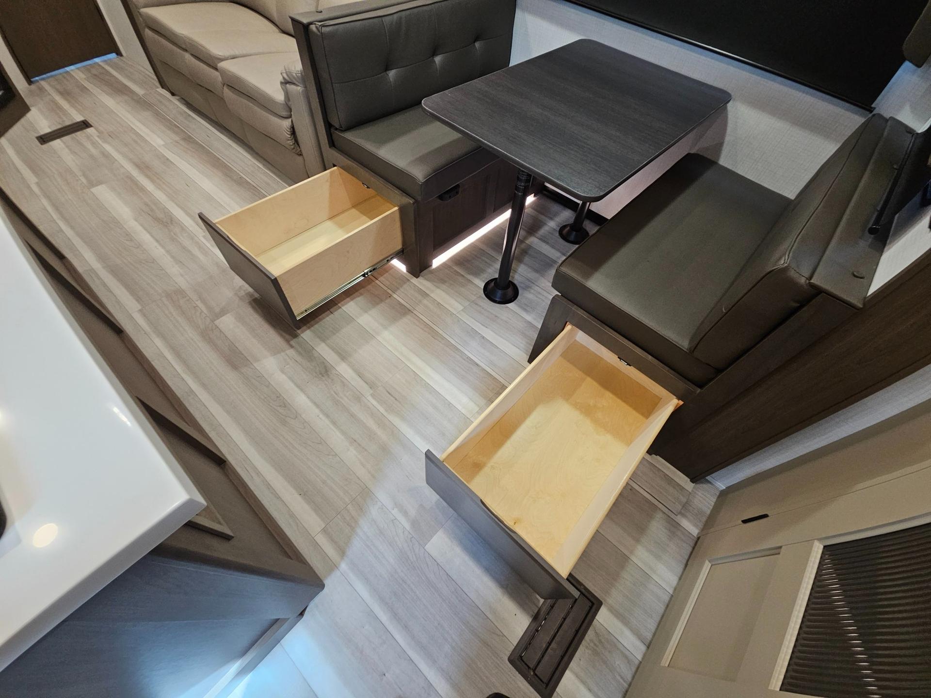 2026 Keystone RV 2026 Keystone RV Cougar - thumbnail 19