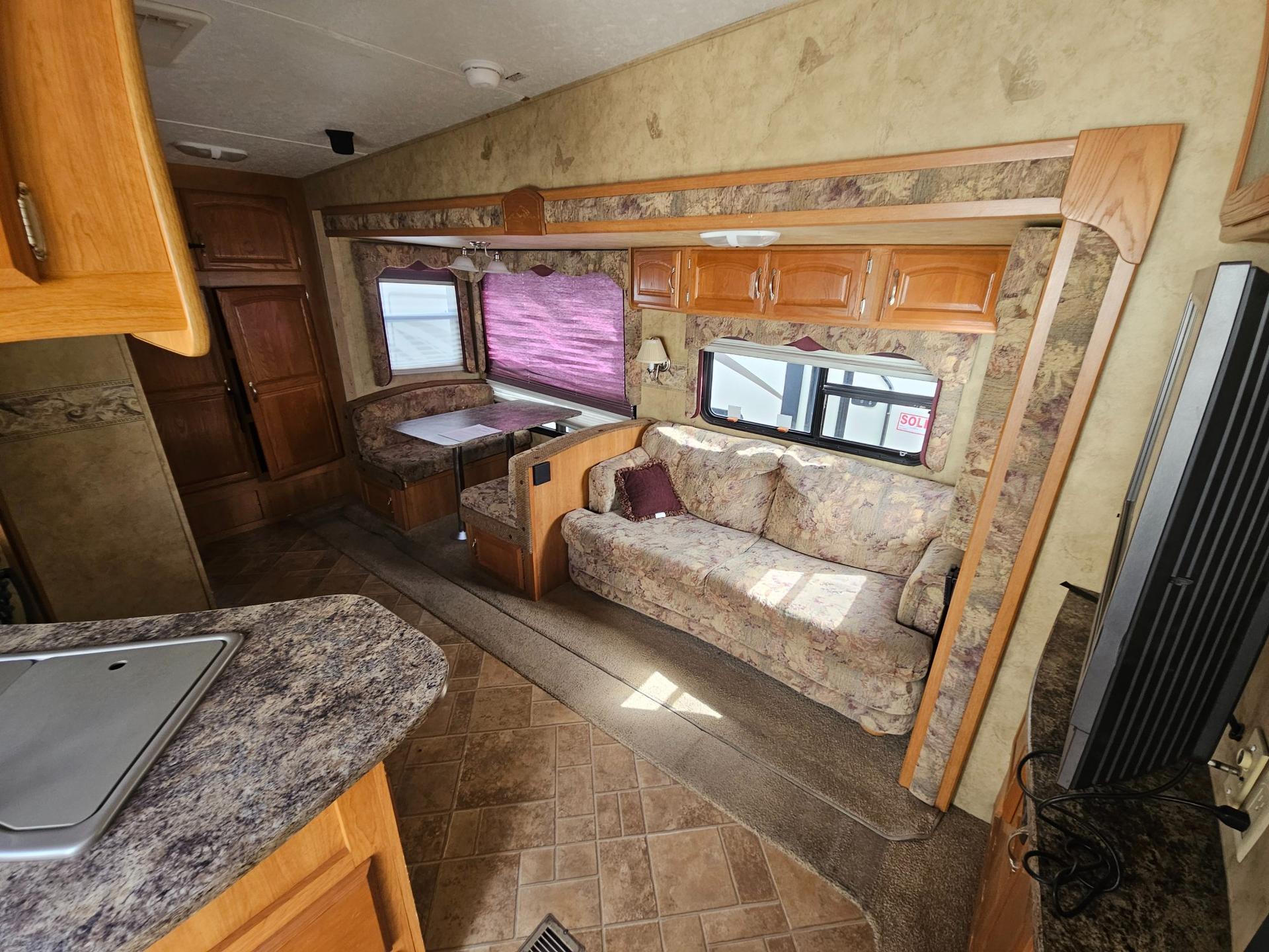 2008 Keystone RV 2008 Keystone RV Cougar - thumbnail 5