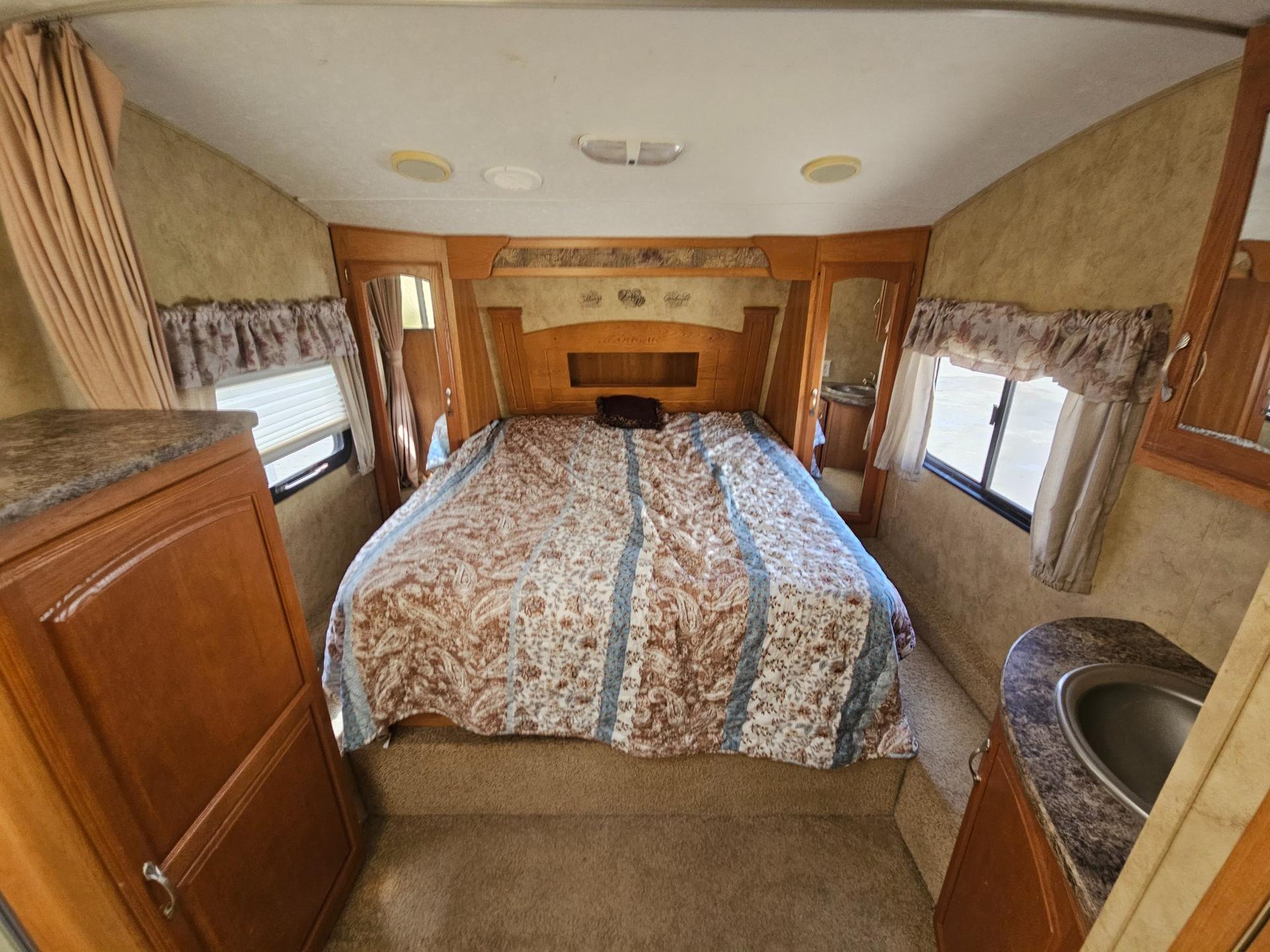 2008 Keystone RV 2008 Keystone RV Cougar - thumbnail 14