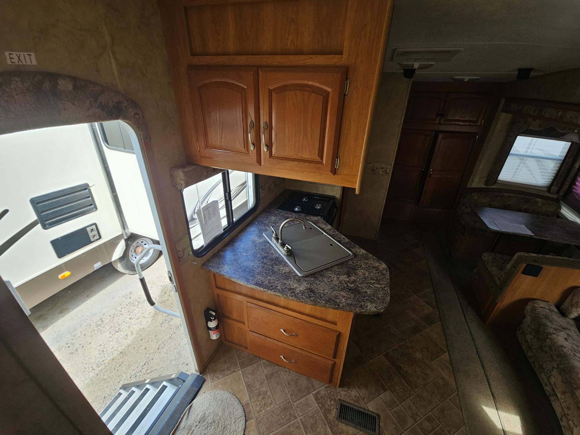 2008 Keystone RV 2008 Keystone RV Cougar - thumbnail 18