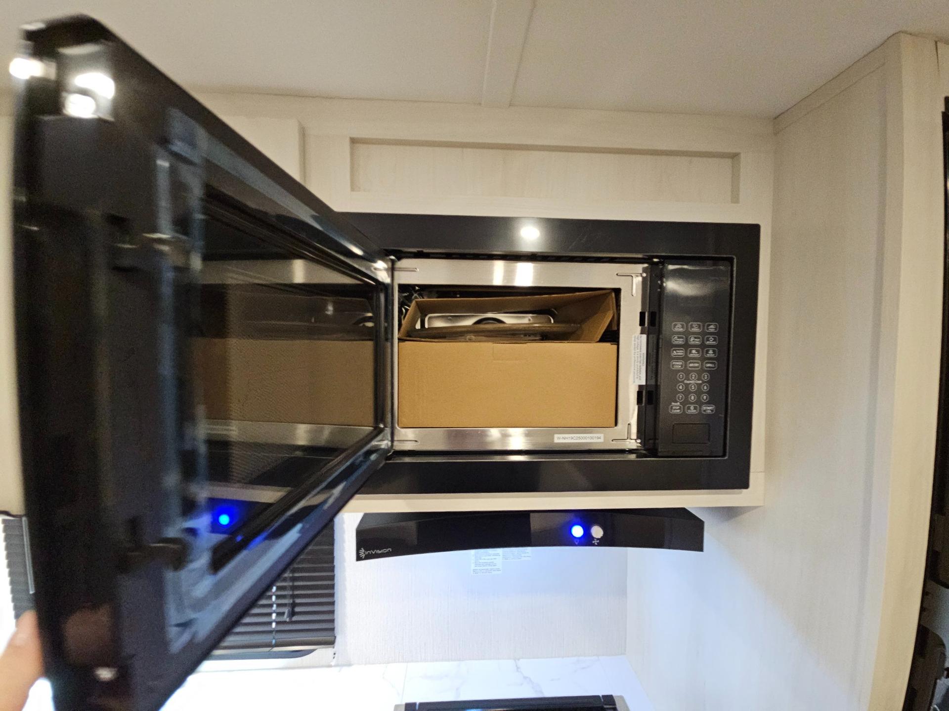2026 Winnebago 2026 Winnebago Access - thumbnail 18